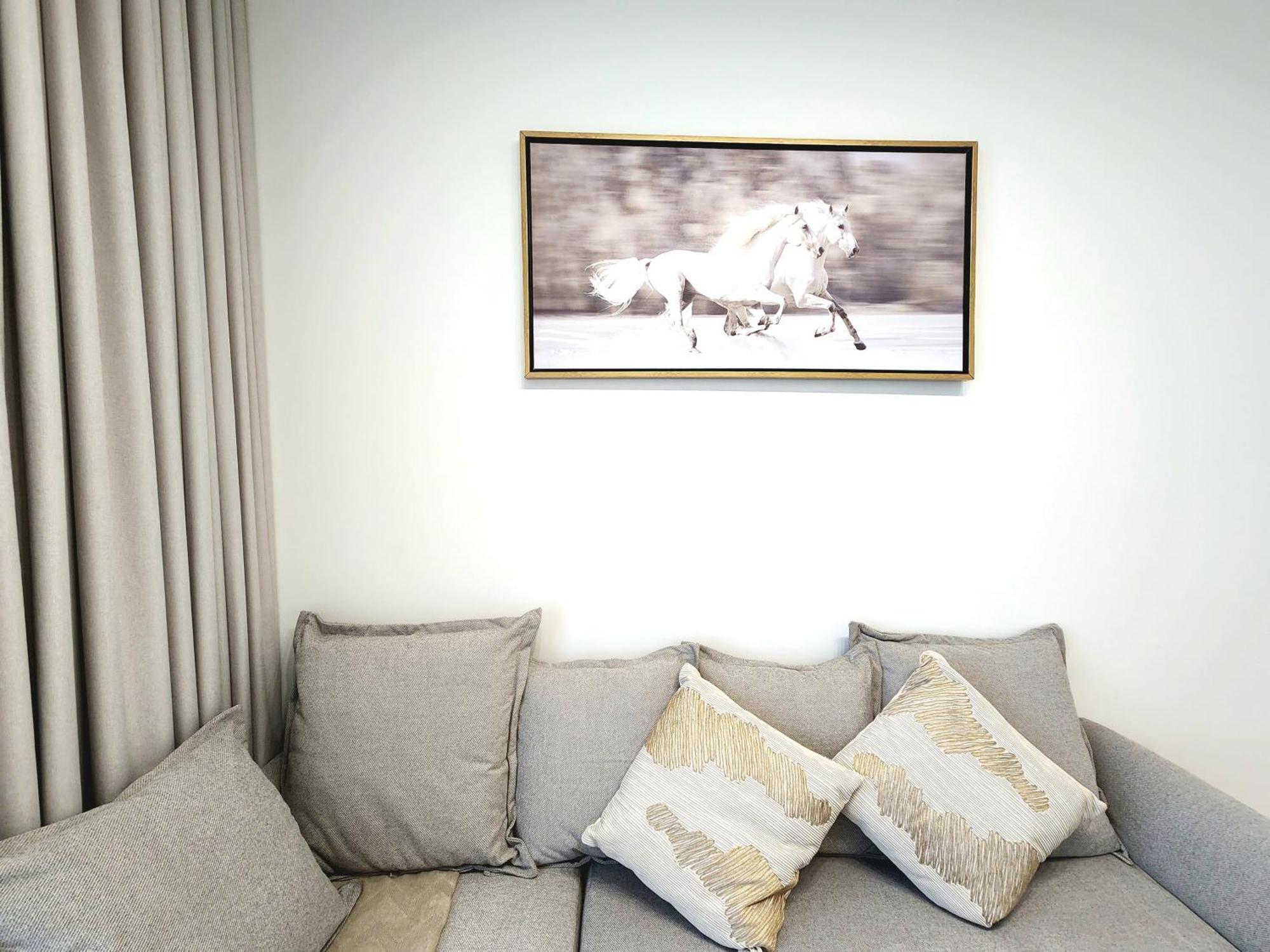 Tatil Evi Luxurious Comfort In Jvc Dubai