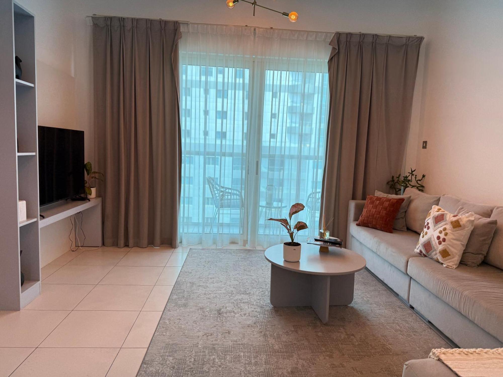 Apartment Stunning Marina-view 1 Bed Dubai
