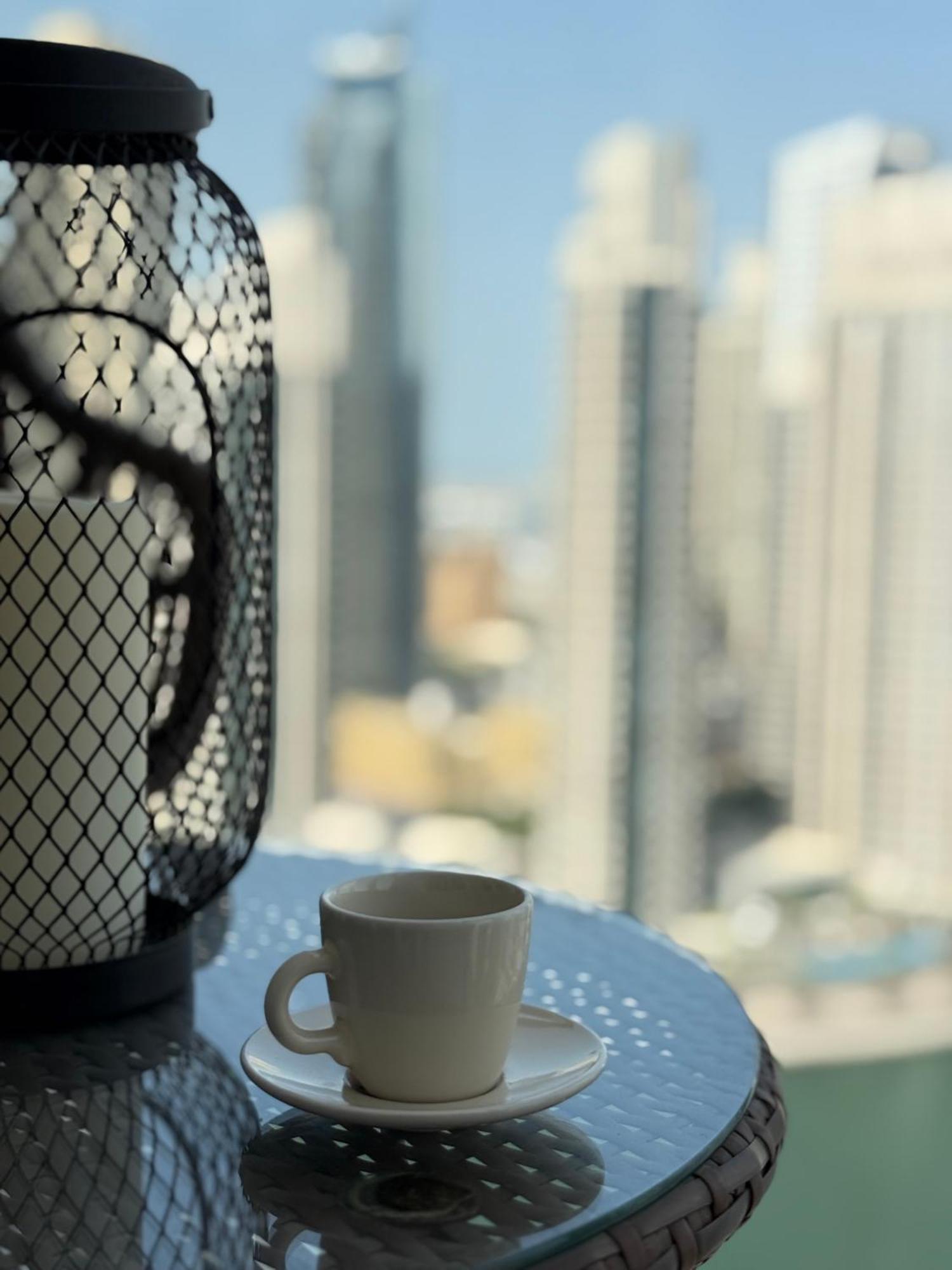 Stunning Marina-view 1 Bed Apartment Dubai