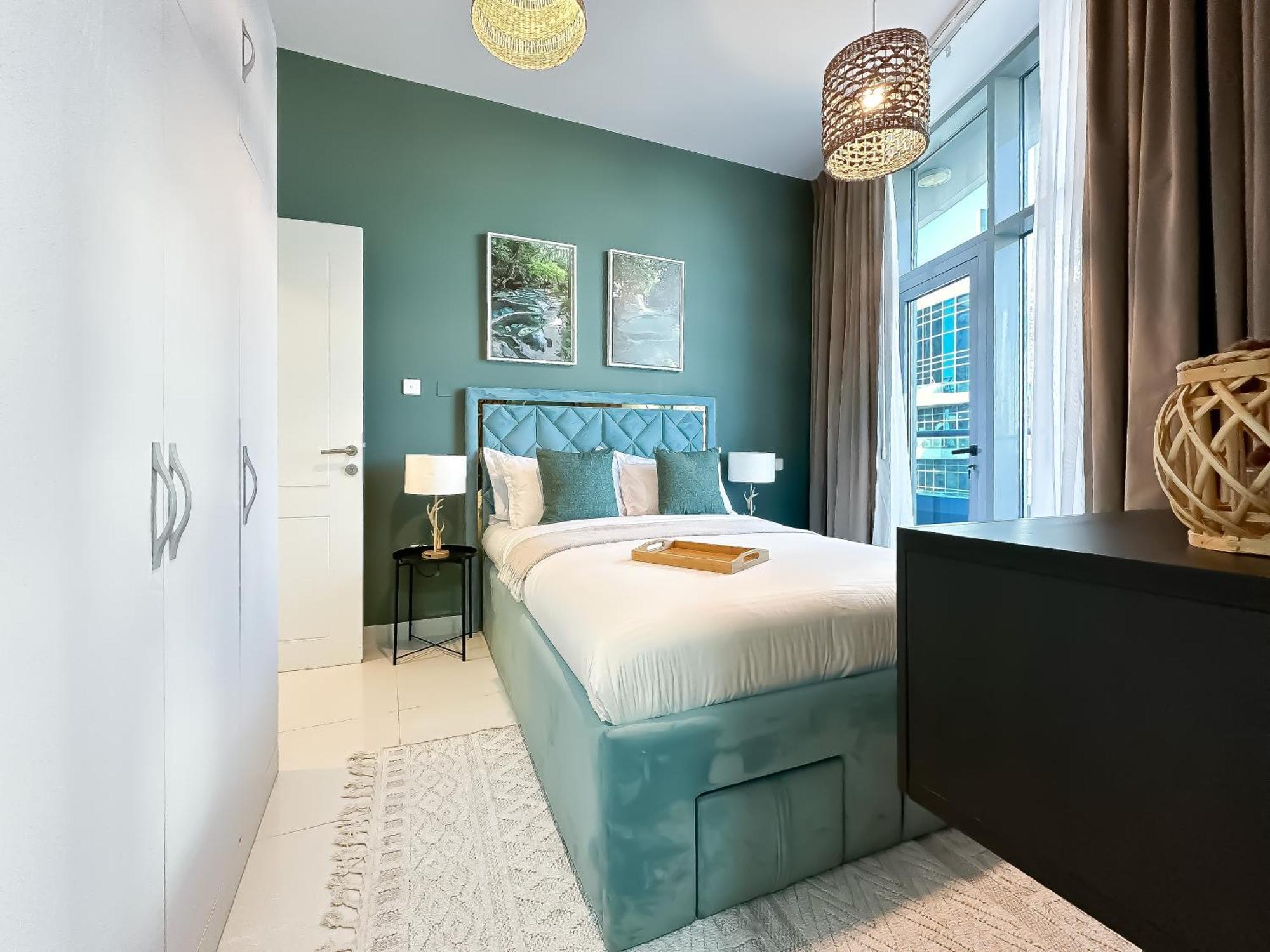 Trophy - Luxury Waterfront 2br With Big Terrace Full Marina Canal Views Apartment