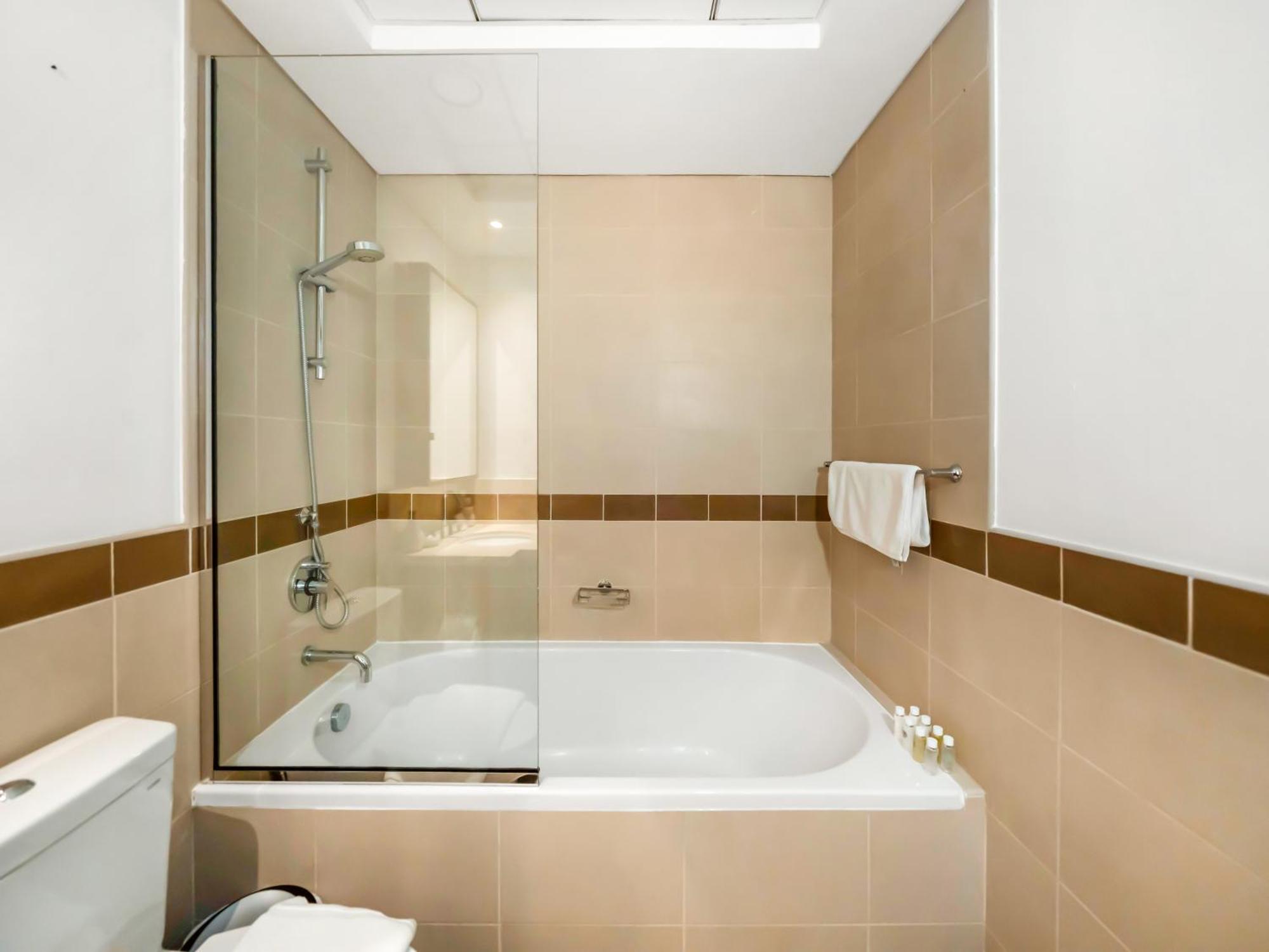 Royal Vista At 29 Boulevard - & Burj Khalifa Views - Brand New Luxury 3br Dubai