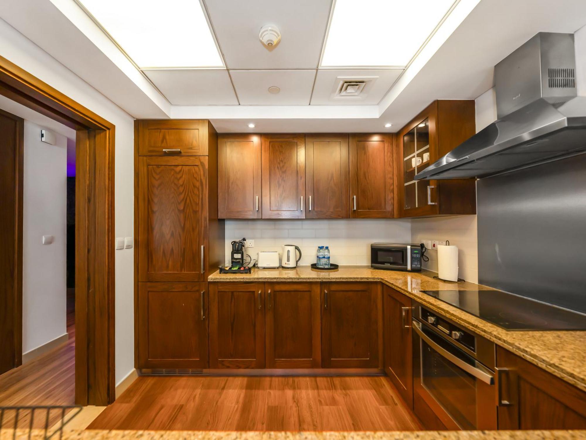 Royal Vista At 29 Boulevard - & Burj Khalifa Views - Brand New Luxury 3br Dubai