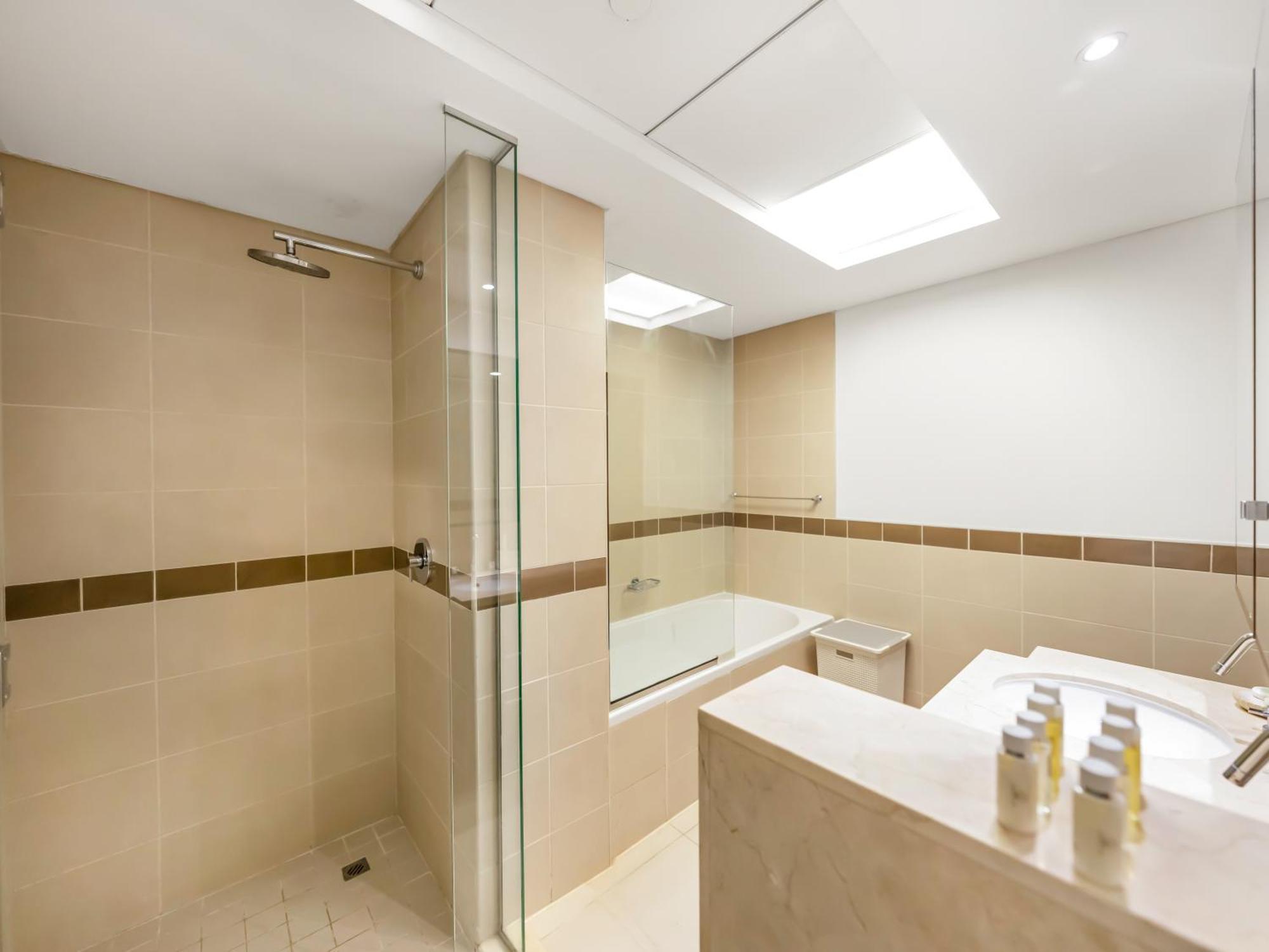 Royal Vista At 29 Boulevard - & Burj Khalifa Views - Brand New Luxury 3br *