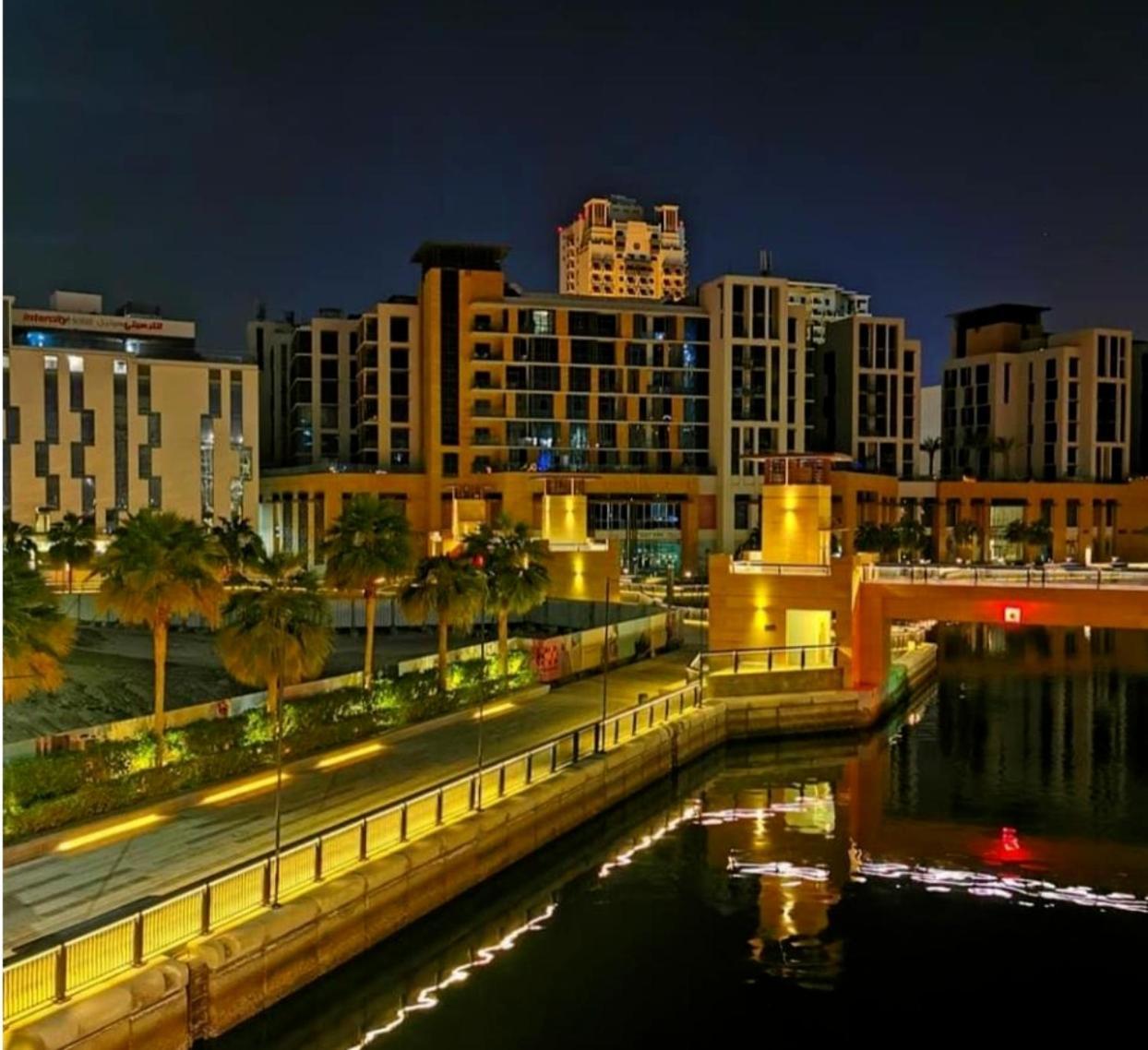 Chic 1br Iris Amber Al Jaddaf * Dubai