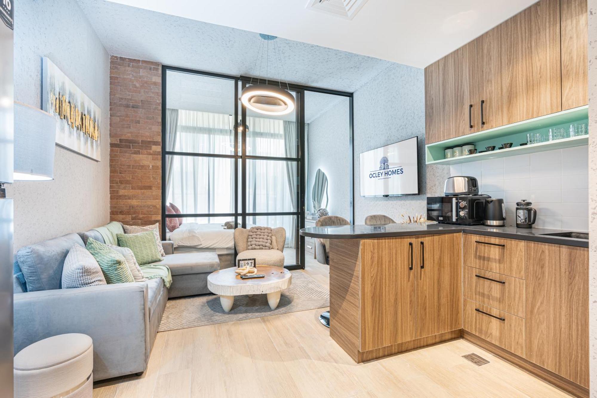 Exquisite In Jvc With Stylish Interior Apartment Dubai