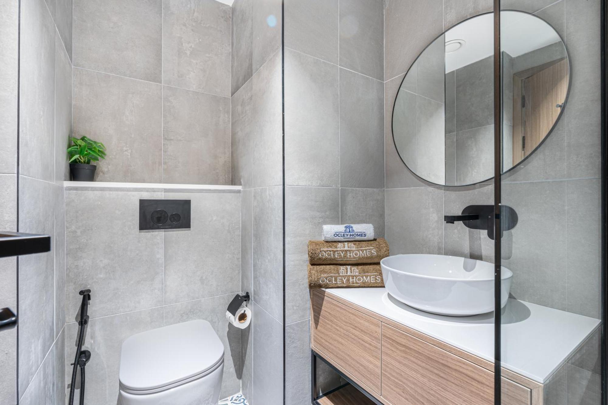 Exquisite In Jvc With Stylish Interior Apartment