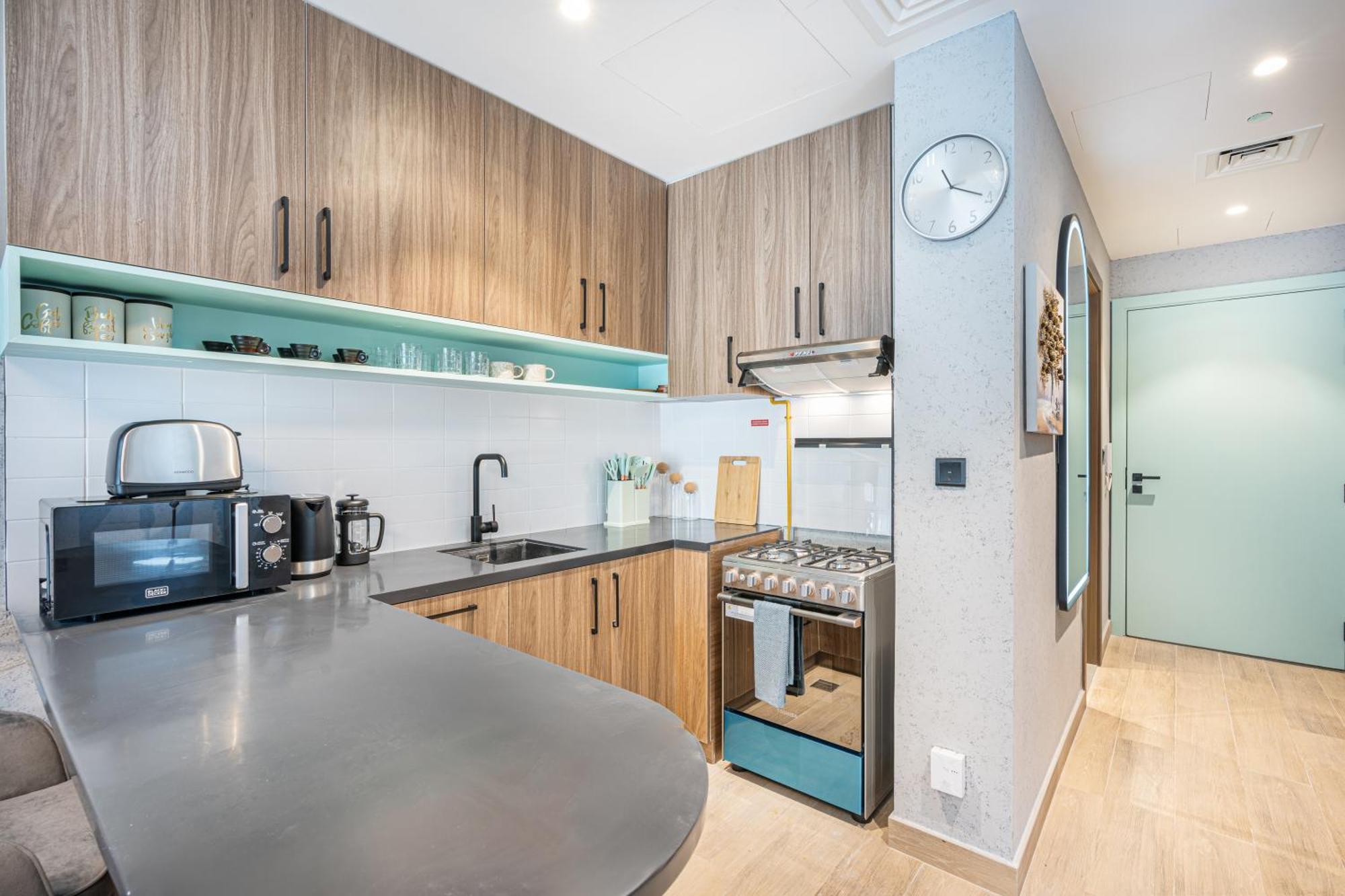 Apartment Exquisite In Jvc With Stylish Interior Dubai