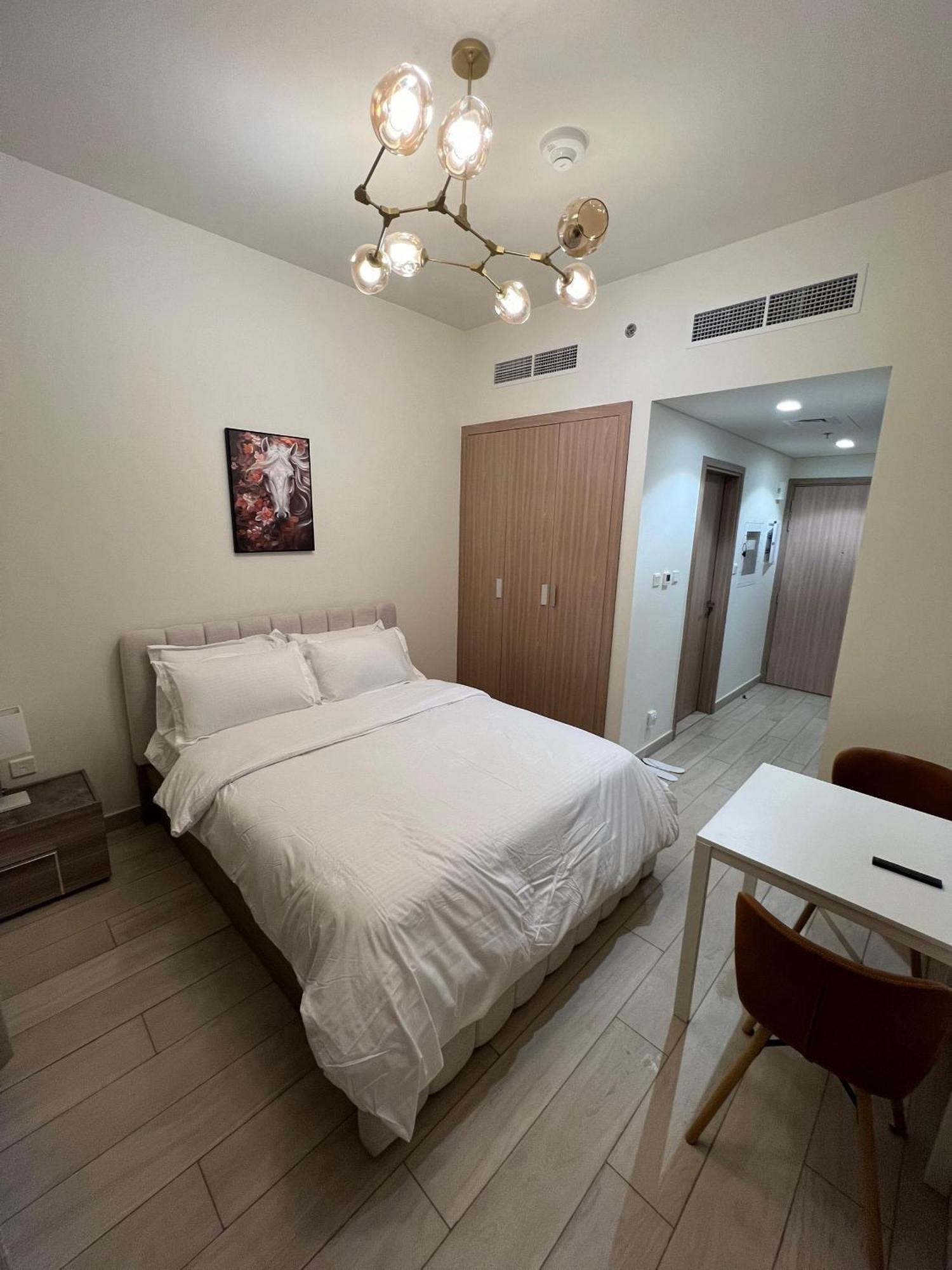 Daire Special Offer At Azizi Riviera *