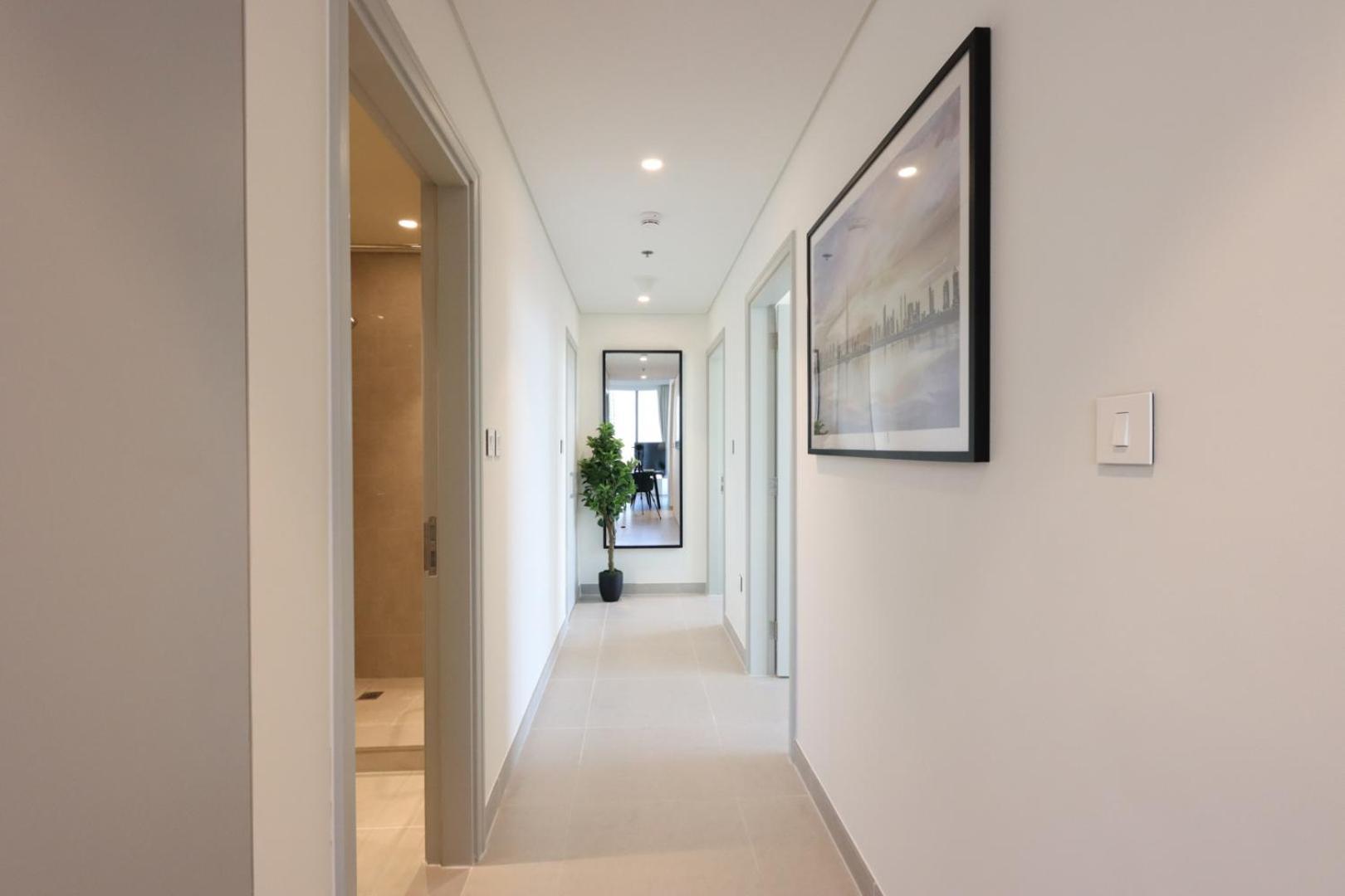 Apartment Livbnb-2b With Convertible Office,5min To Burj Khalifa Dubai