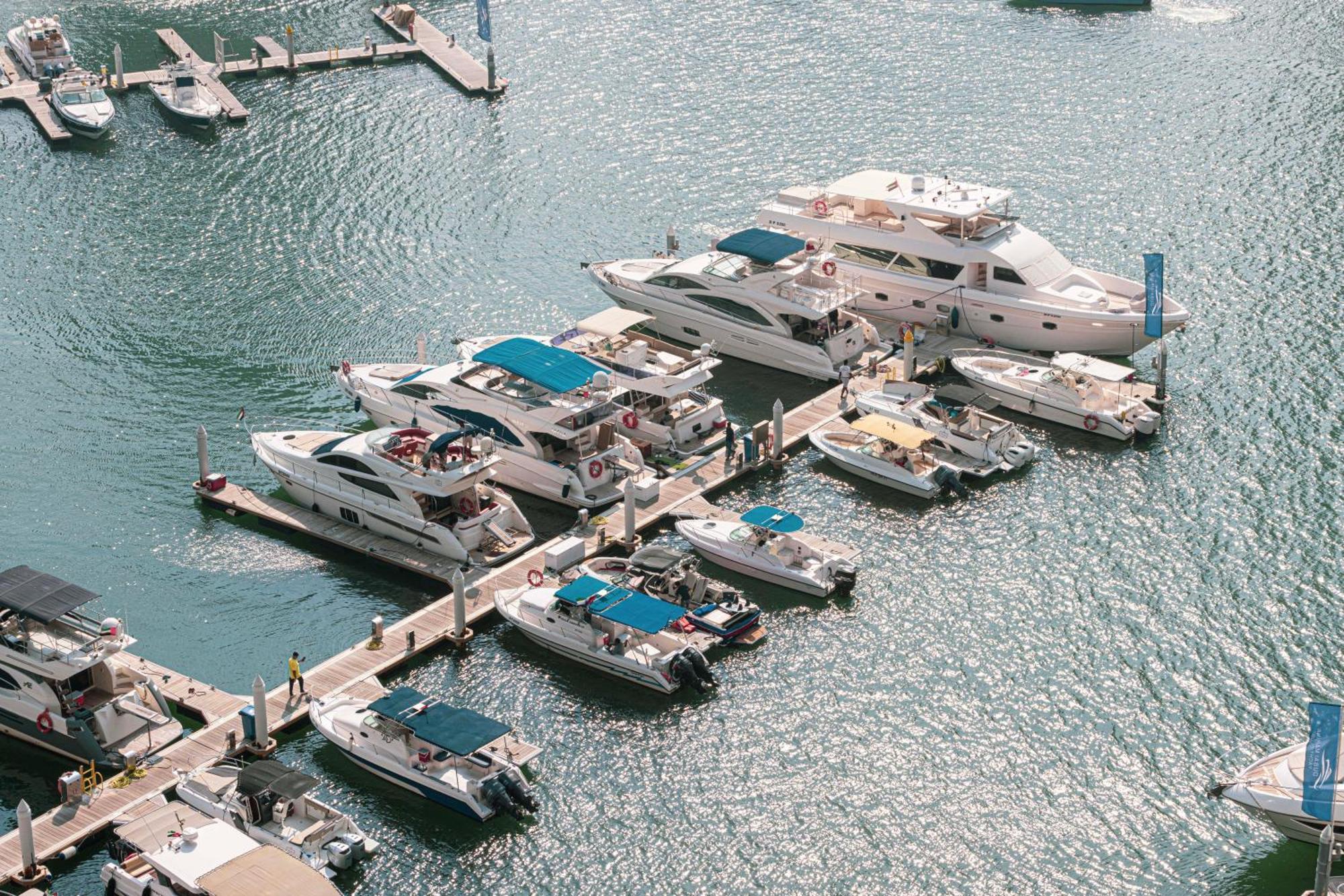 3br Full Marina View For 8 Near The Metro!
