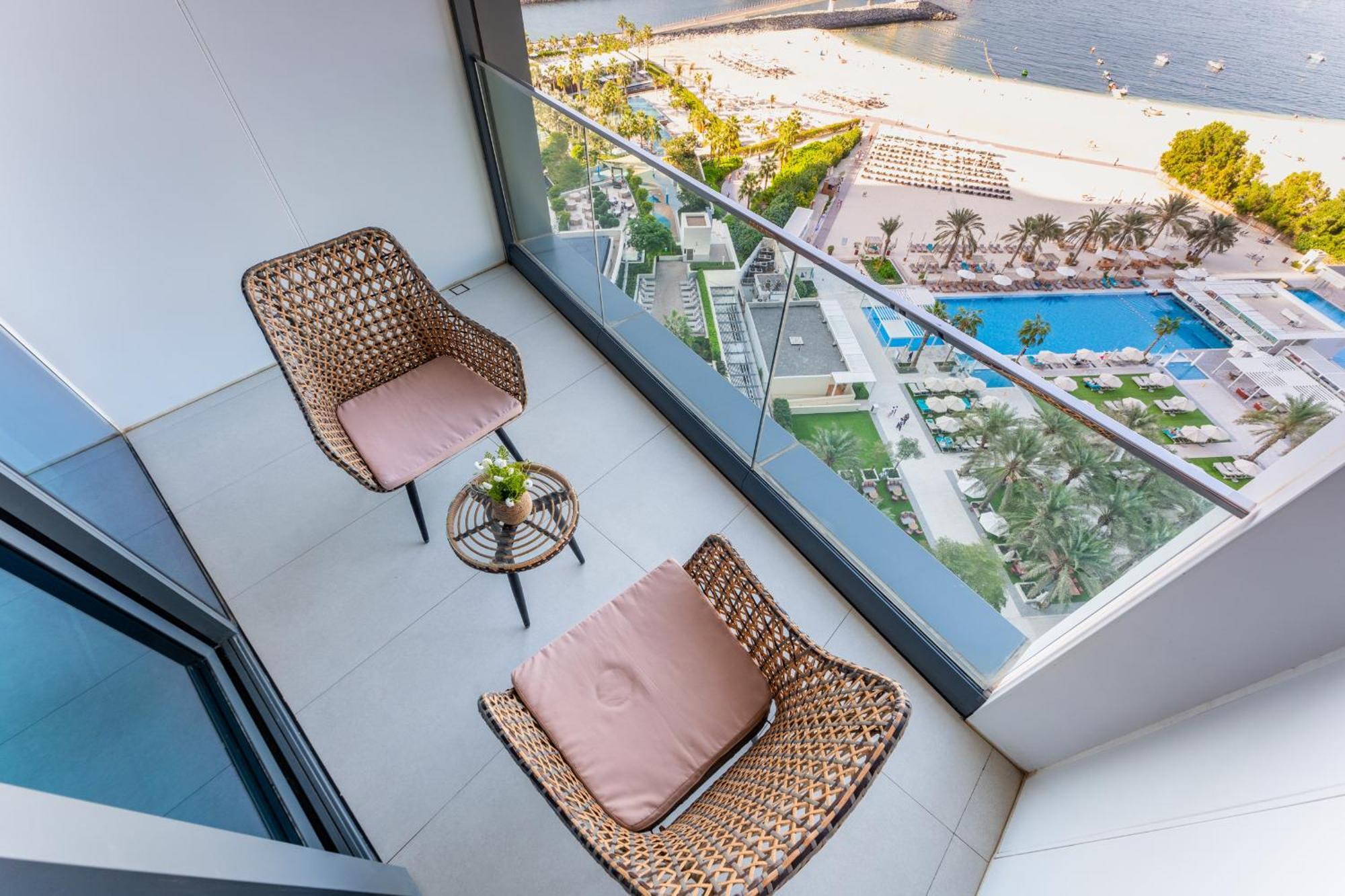 Premium 2 Bedroom With Sea View Apartment *