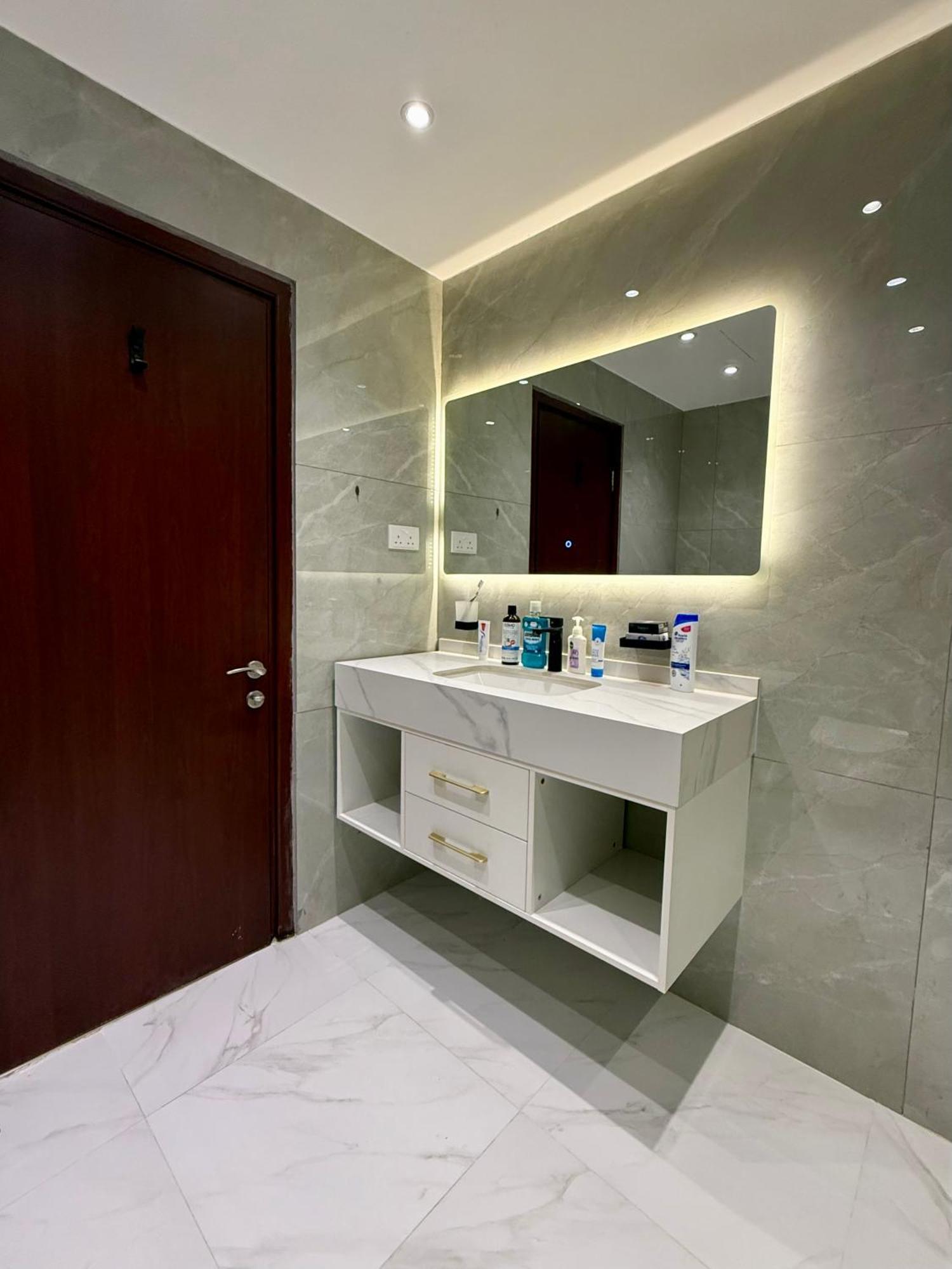 Front In Jbr Apartment