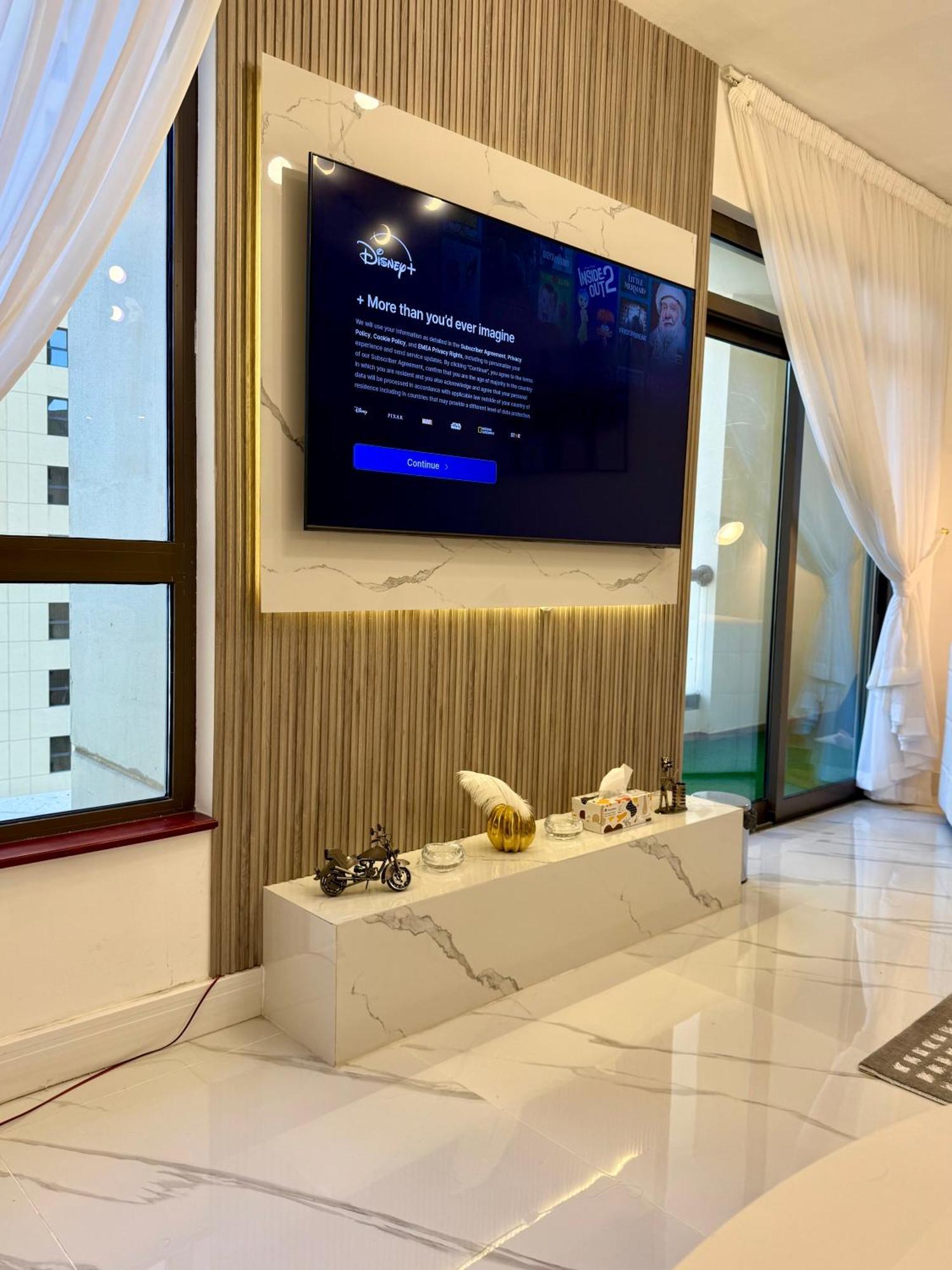 Front In Jbr Apartment Dubai