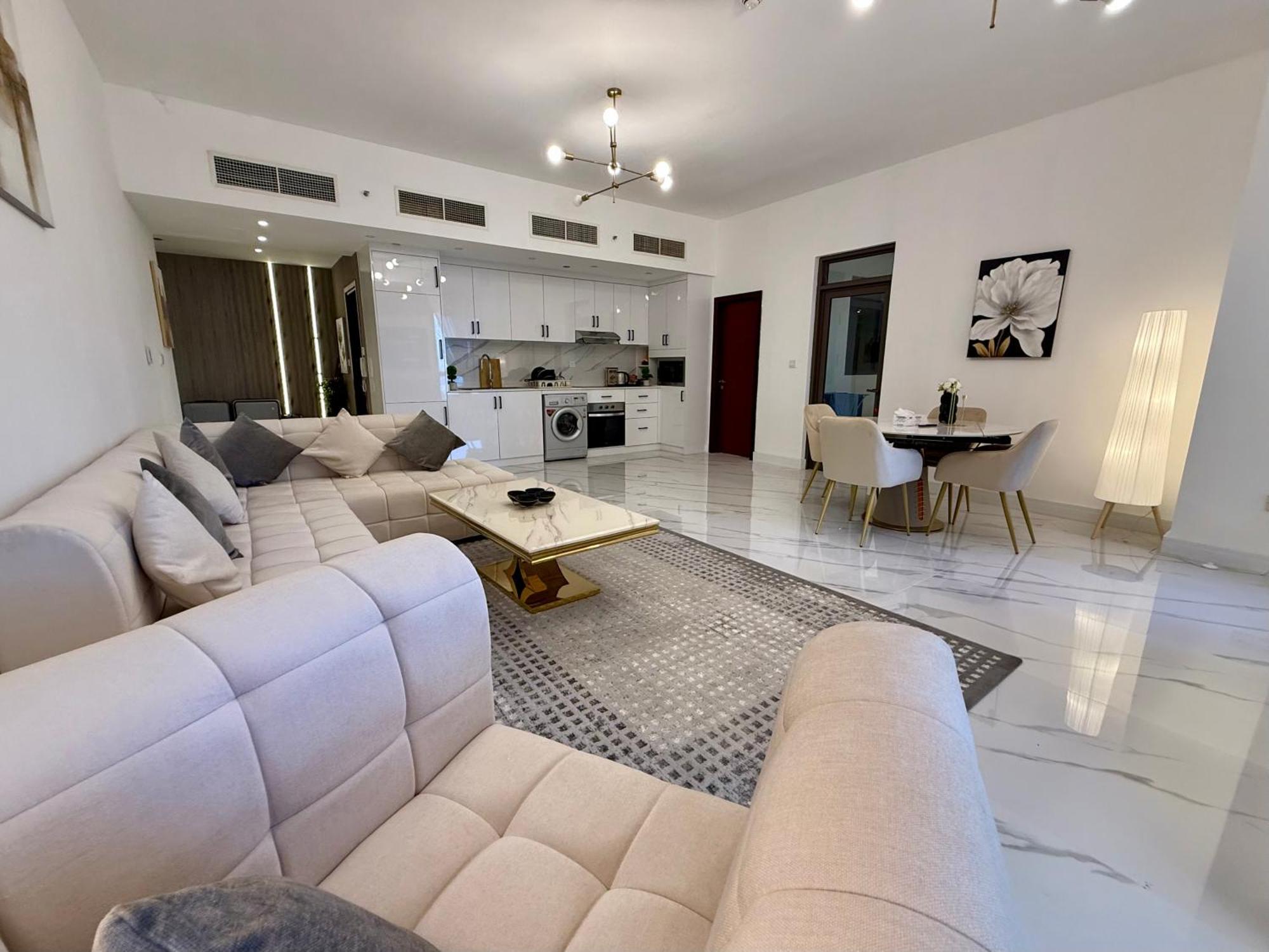 Apartment Front In Jbr Dubai