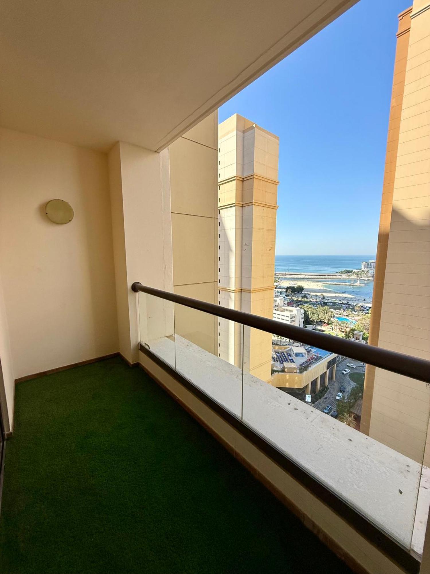 Front In Jbr Apartment Dubai