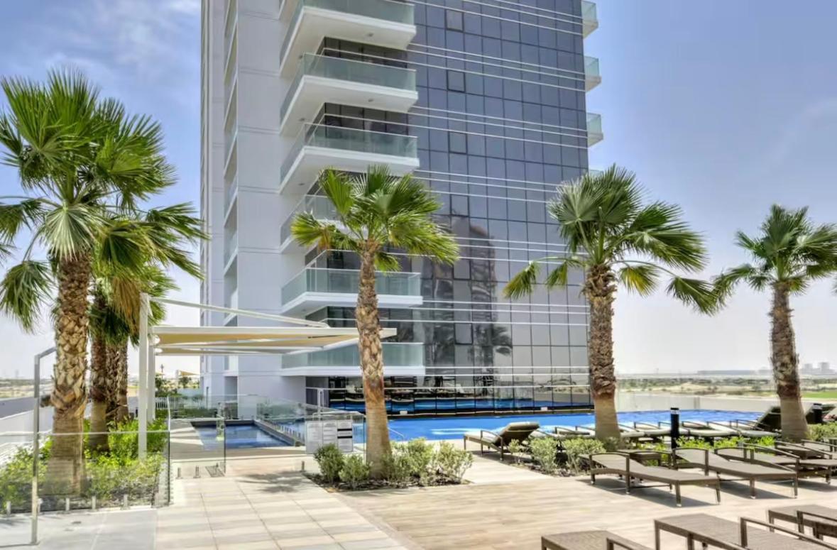 Cozy Golf & View 1br Apartment,damac Hills 1