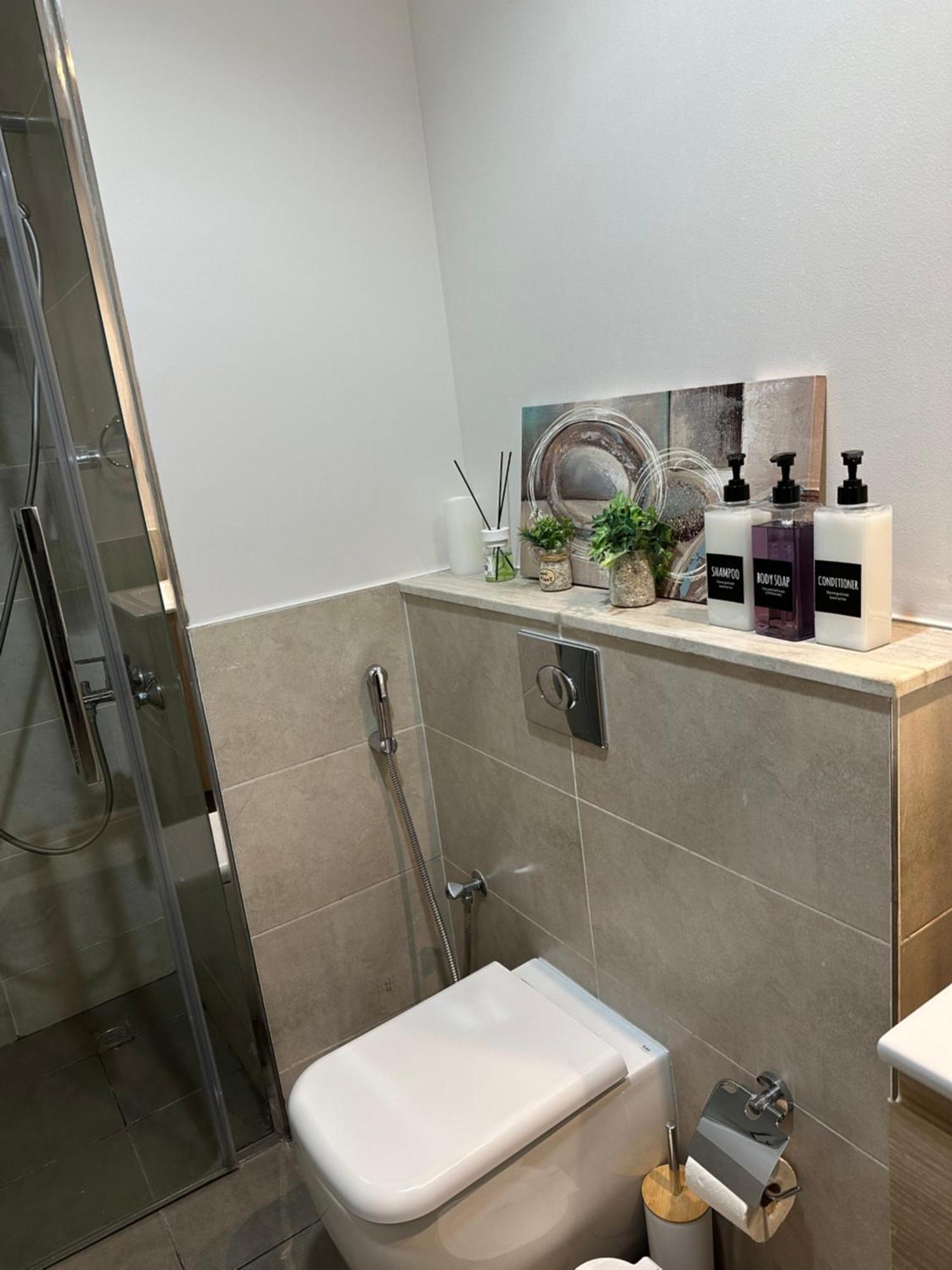 Apartment Cozy Golf & View 1br Apartment,damac Hills 1 Dubai