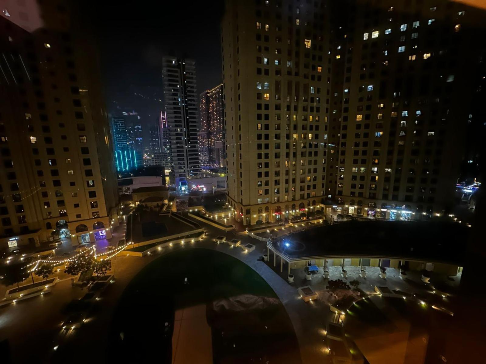 Hot Master Bed - Jbr Walk Marina