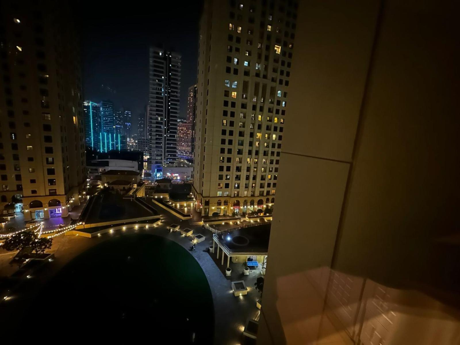 Hot Master Bed - Jbr Walk Marina *