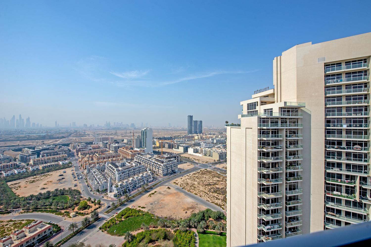 On 26th Floor & Beautiful Views * Dubai