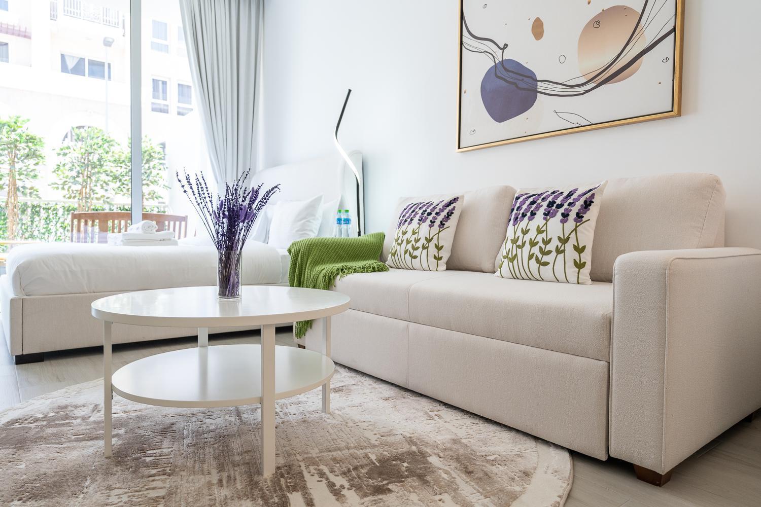 Apartment Brand New & Large Terrace In Jvc *
