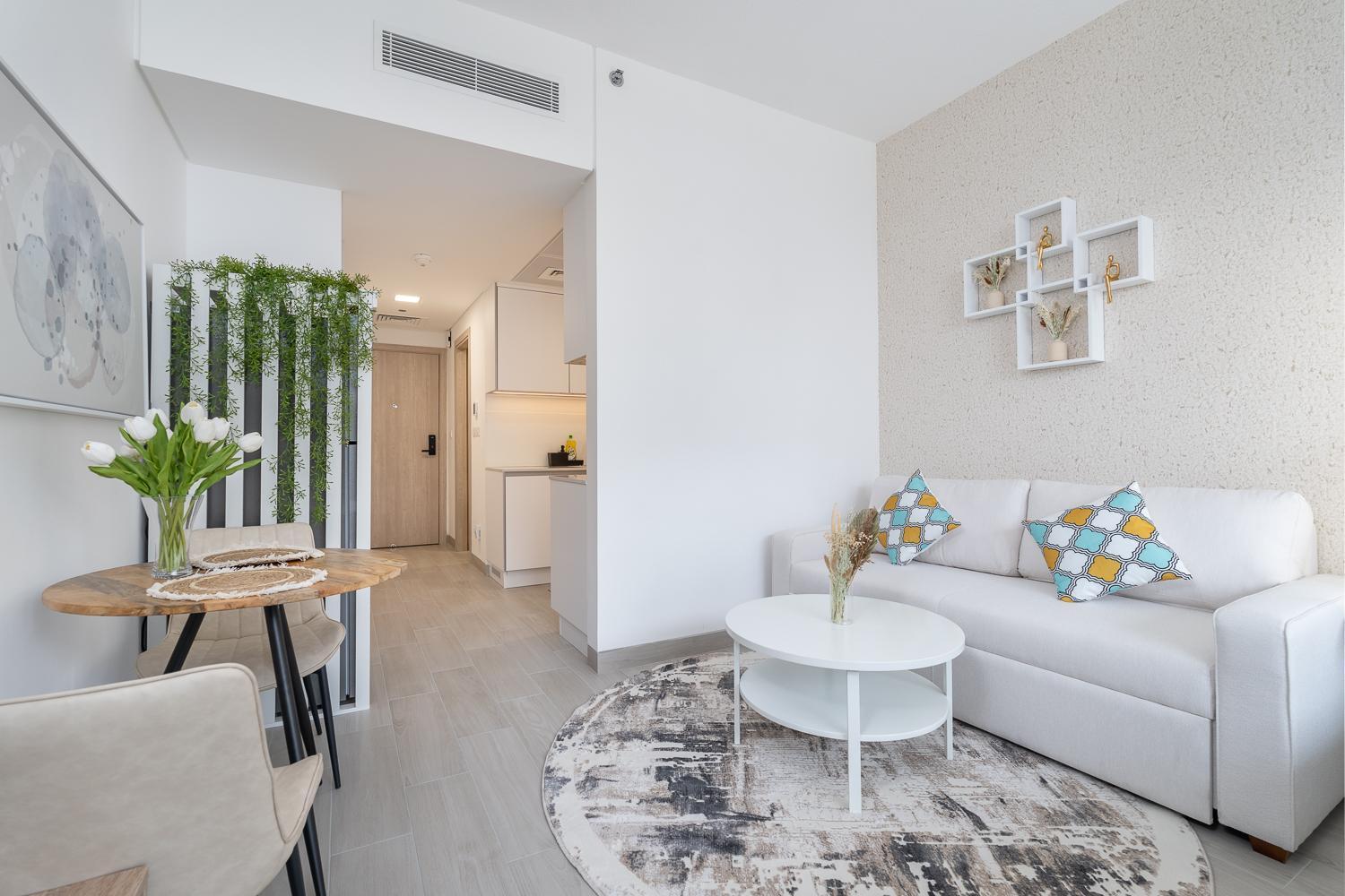 Very Cozy & Relaxing In Jvc Apartment