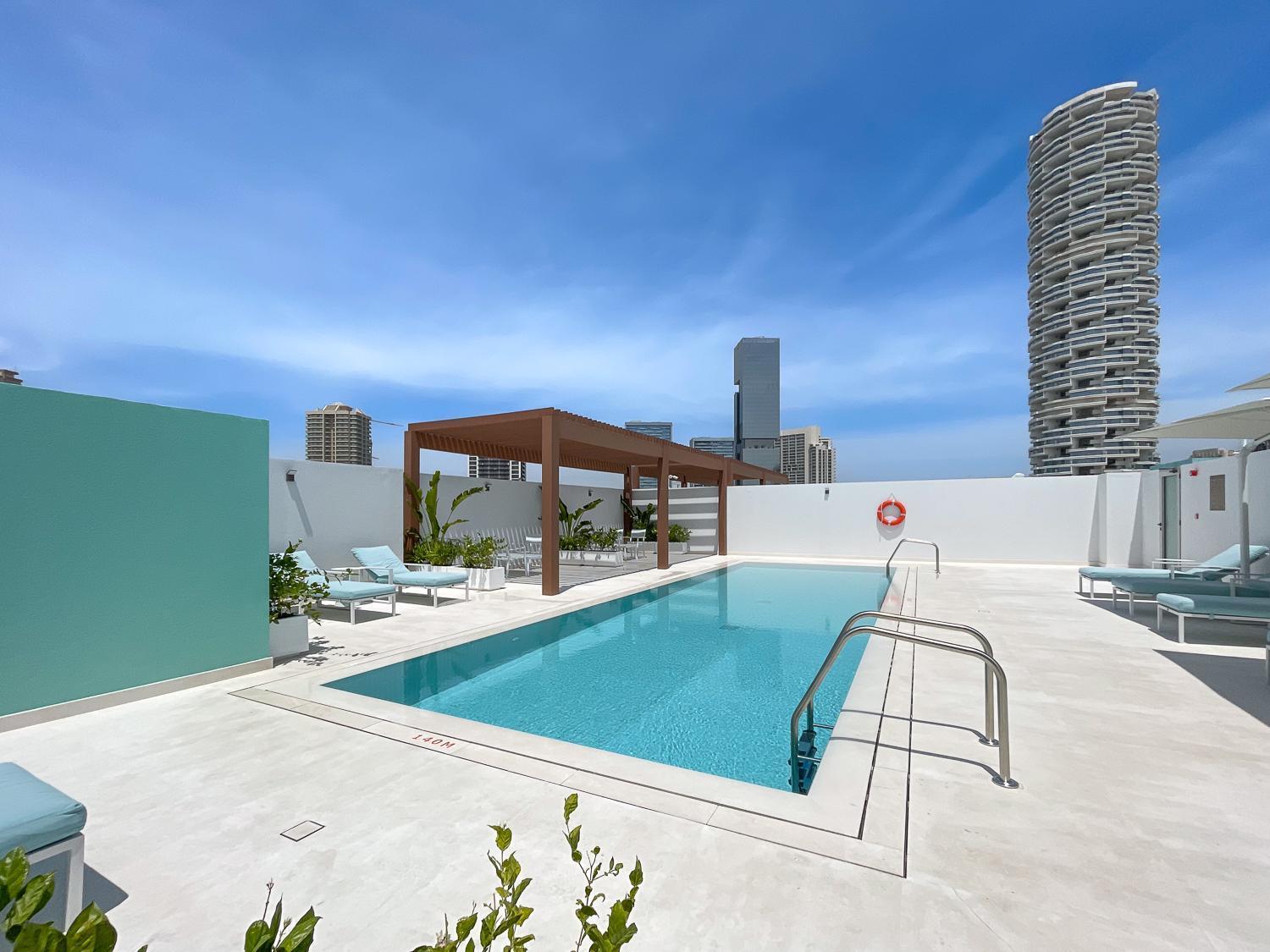 Brand New & Large Terrace In Jvc