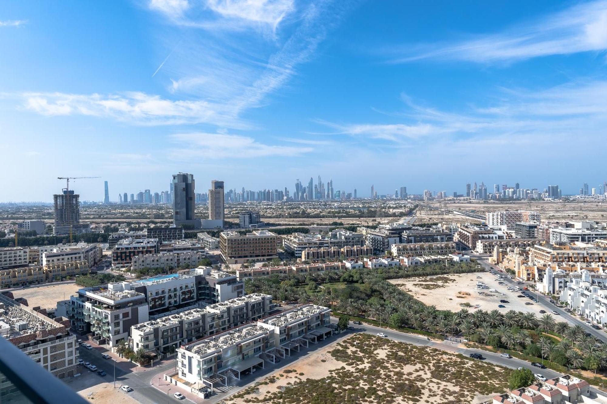 Marina & Downtown Views In Modern - Jvc Apartment Dubai