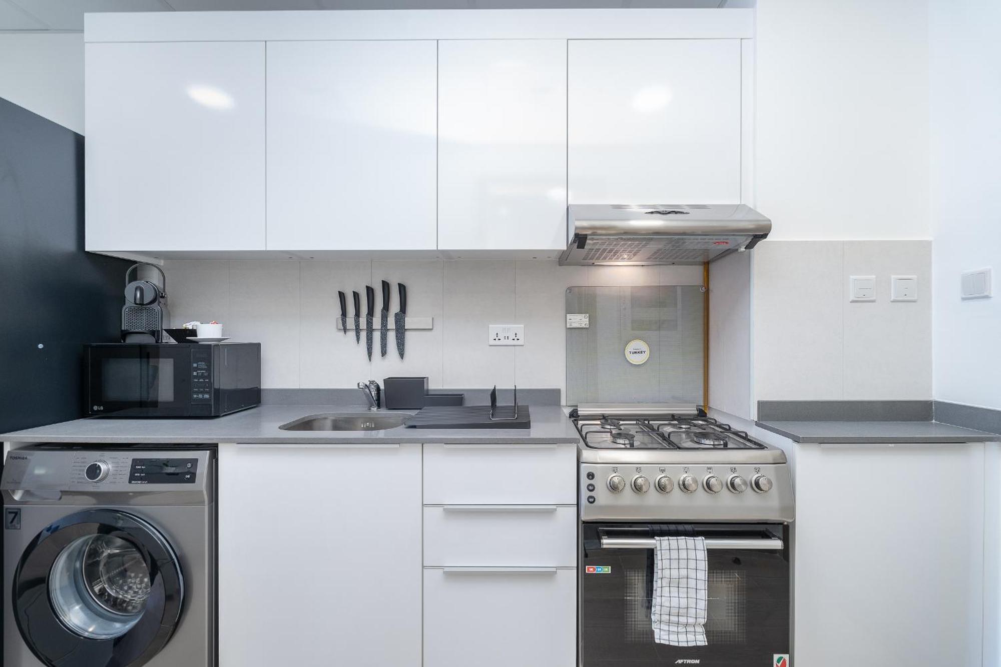 Apartment Marina & Downtown Views In Modern - Jvc *