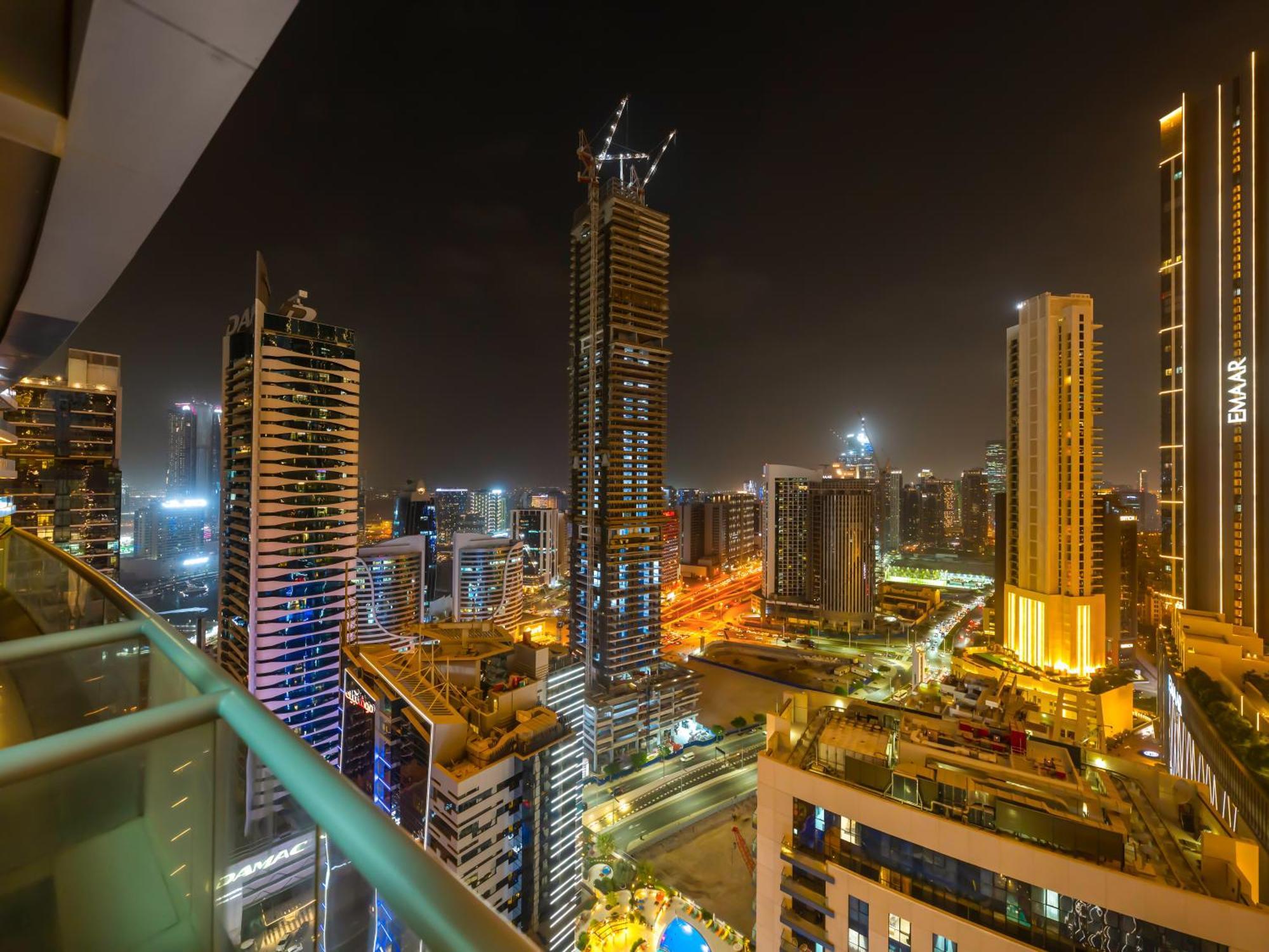 Apartment Luxury 1br Burj Khalifa Area Dubai