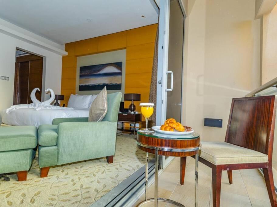 Creston Mall Residences Dubai