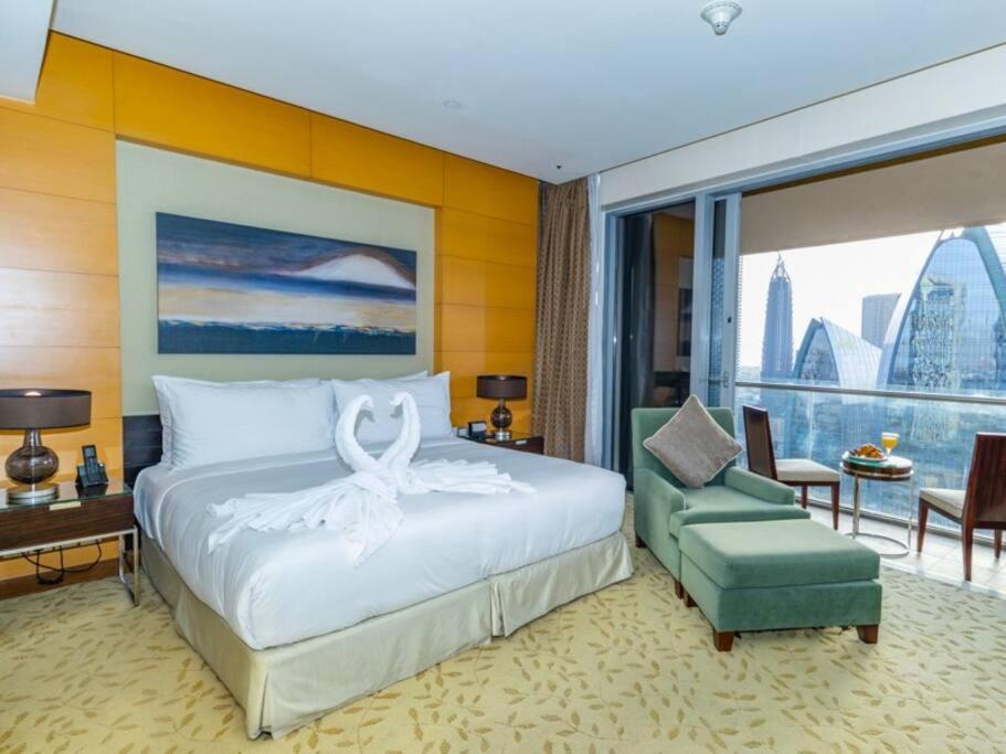 Creston Mall Residences * Dubai