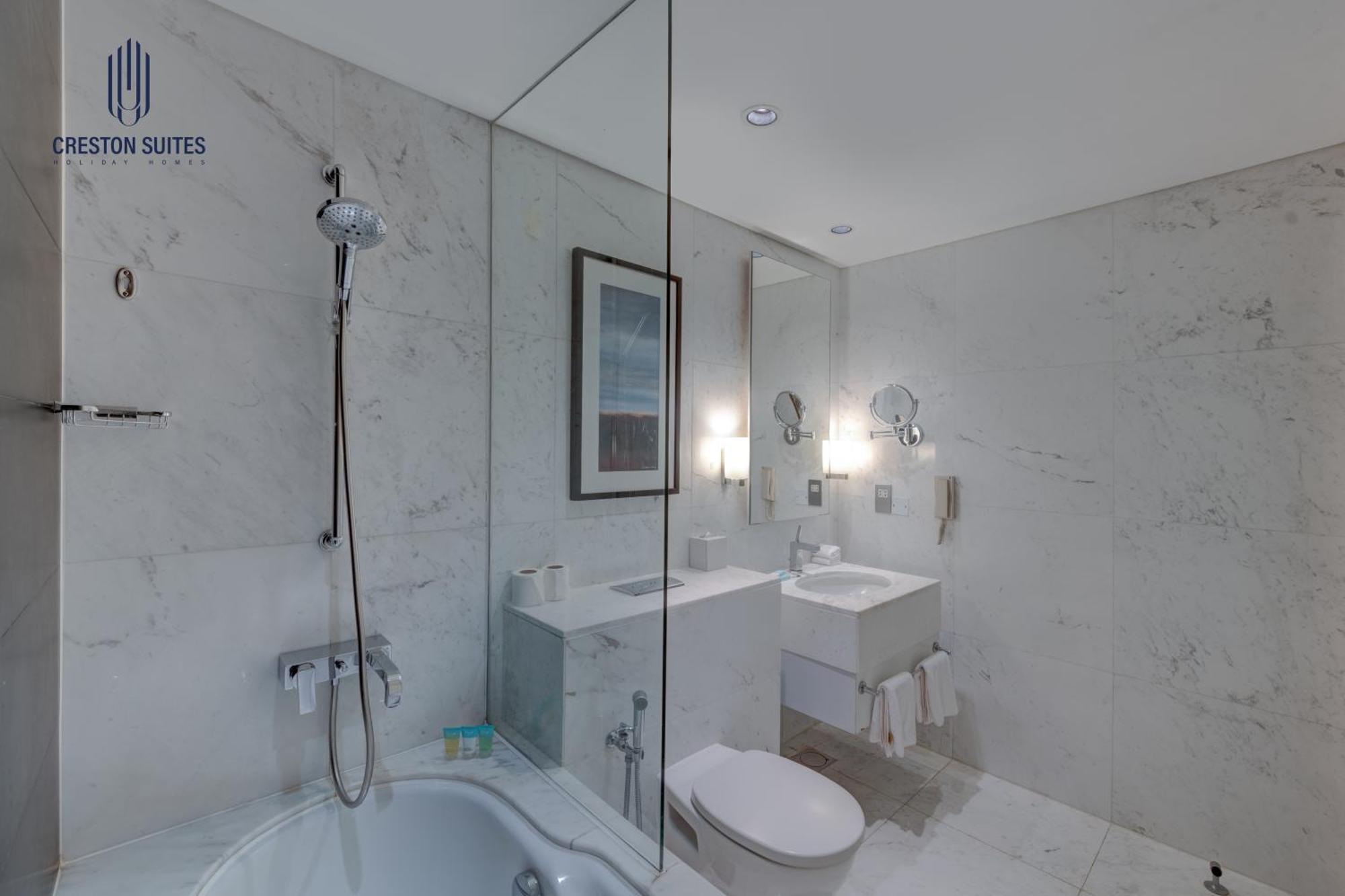 Creston Mall Residences Apartment