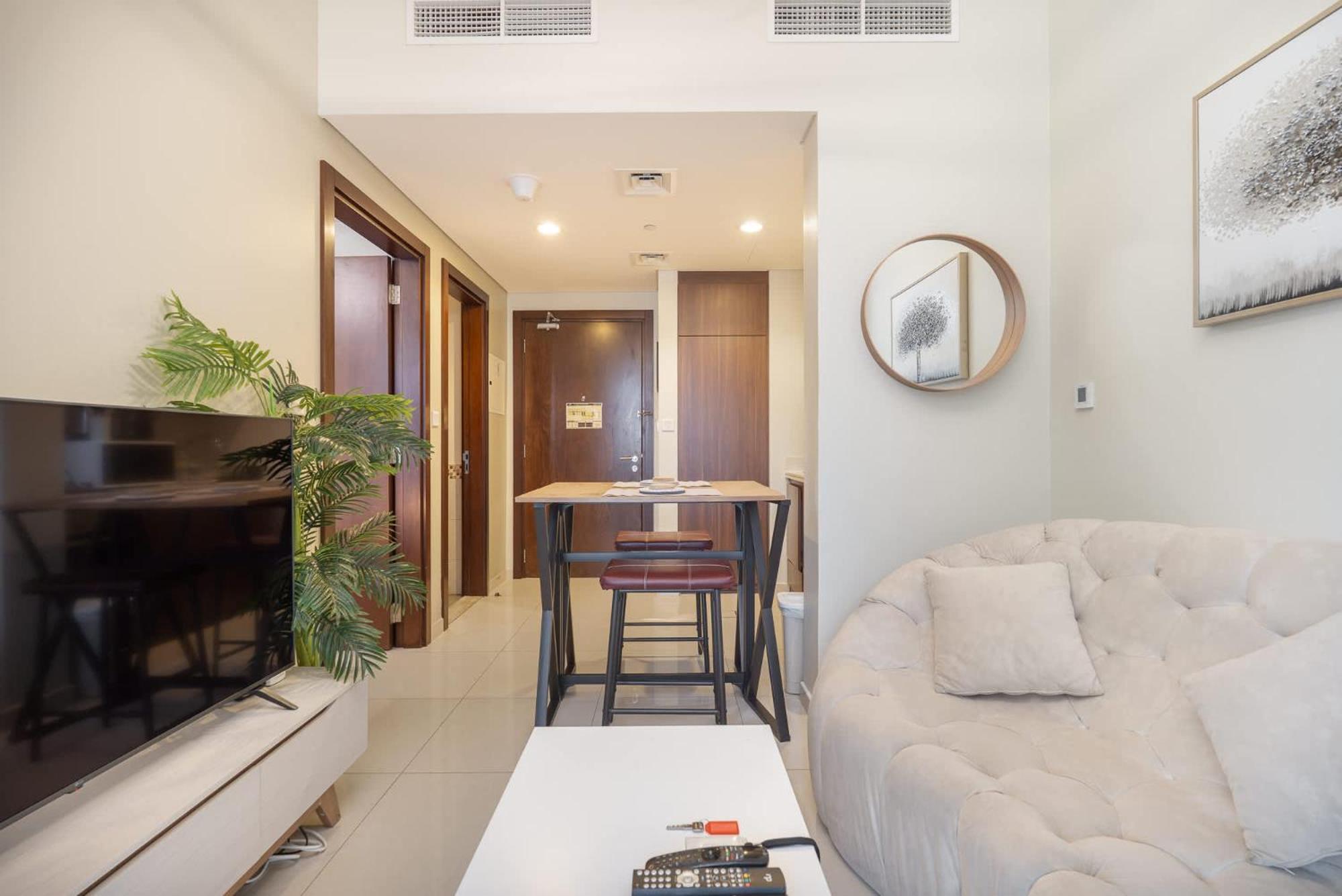 Sophisticated 1-bedroom At Vera Tower In Business Bay Dubai