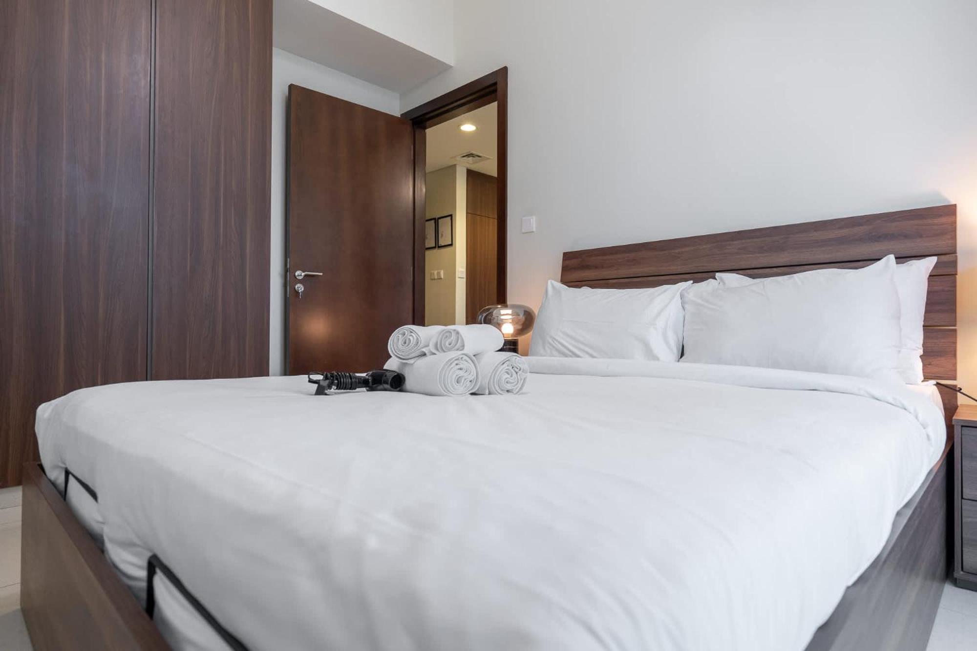 Apartment Sophisticated 1-bedroom At Vera Tower In Business Bay Dubai