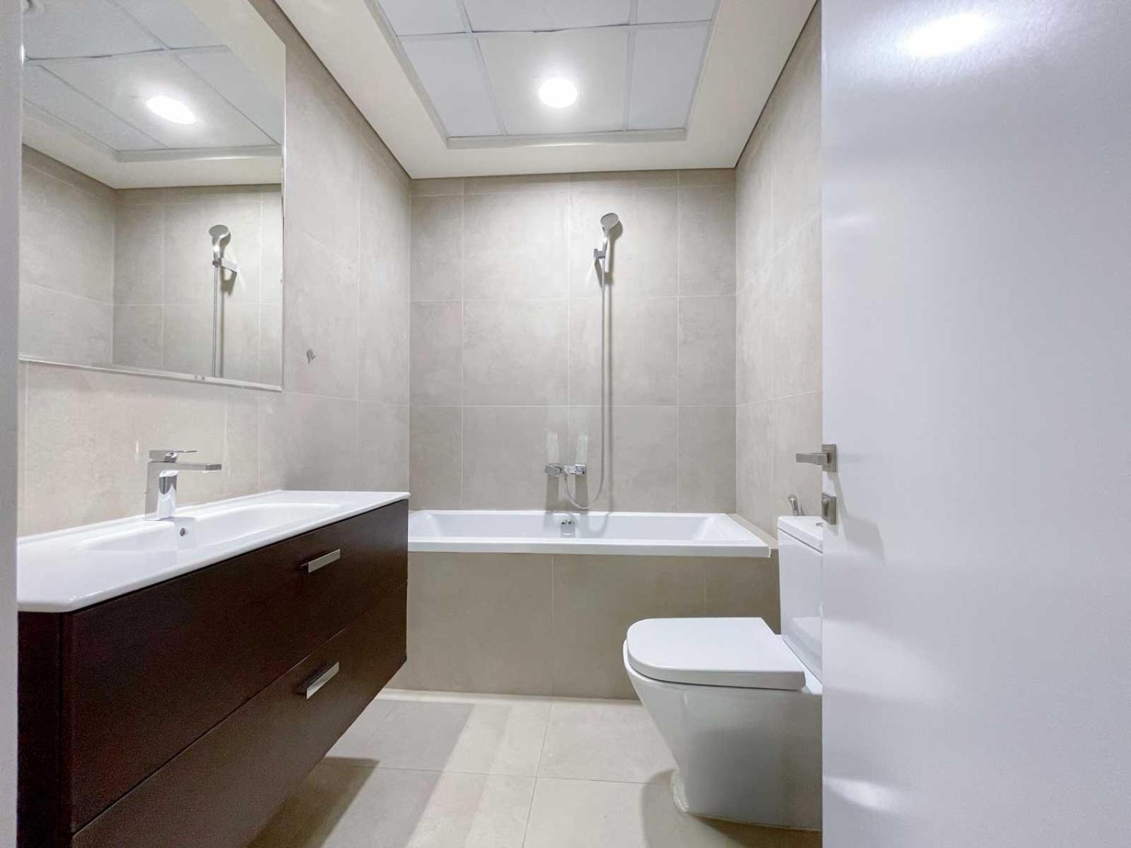 Apartment Phaedrus Living Marina Arcade *