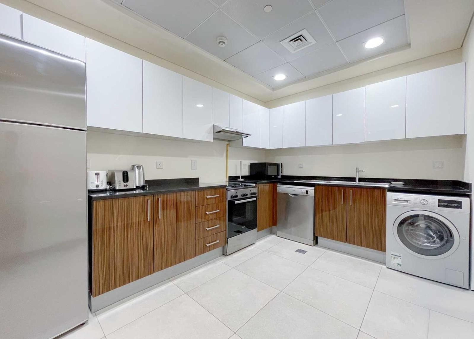 Apartment Phaedrus Living Marina Arcade