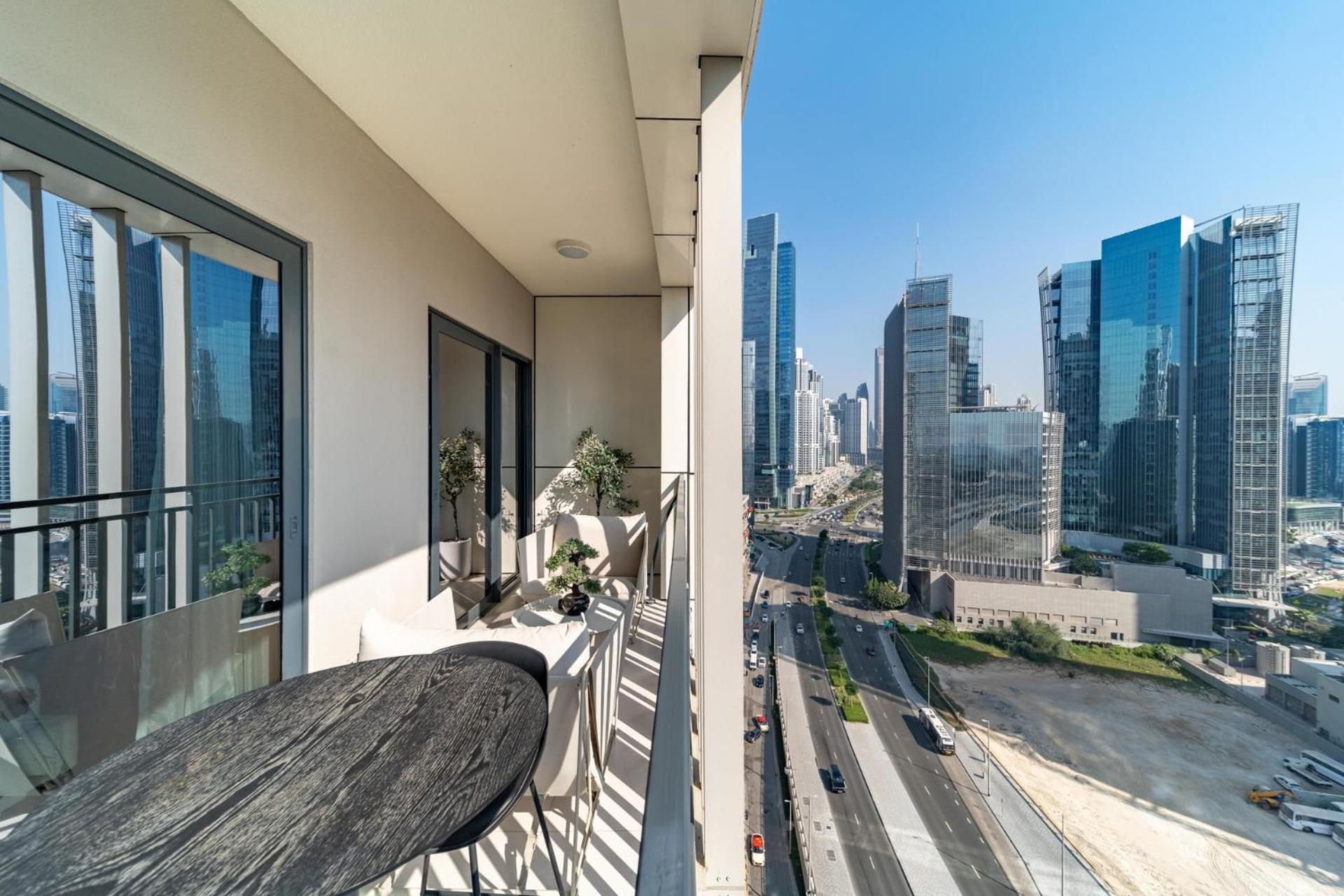 Stylish 1-bed Retreat In Zada Tower Business Bay * Dubai