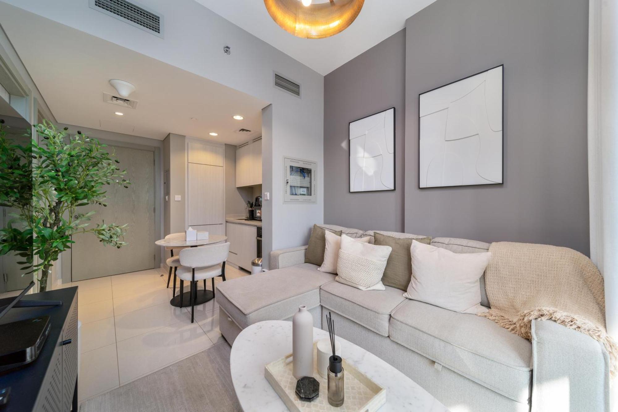 Apartment Stylish 1-bed Retreat In Zada Tower Business Bay
