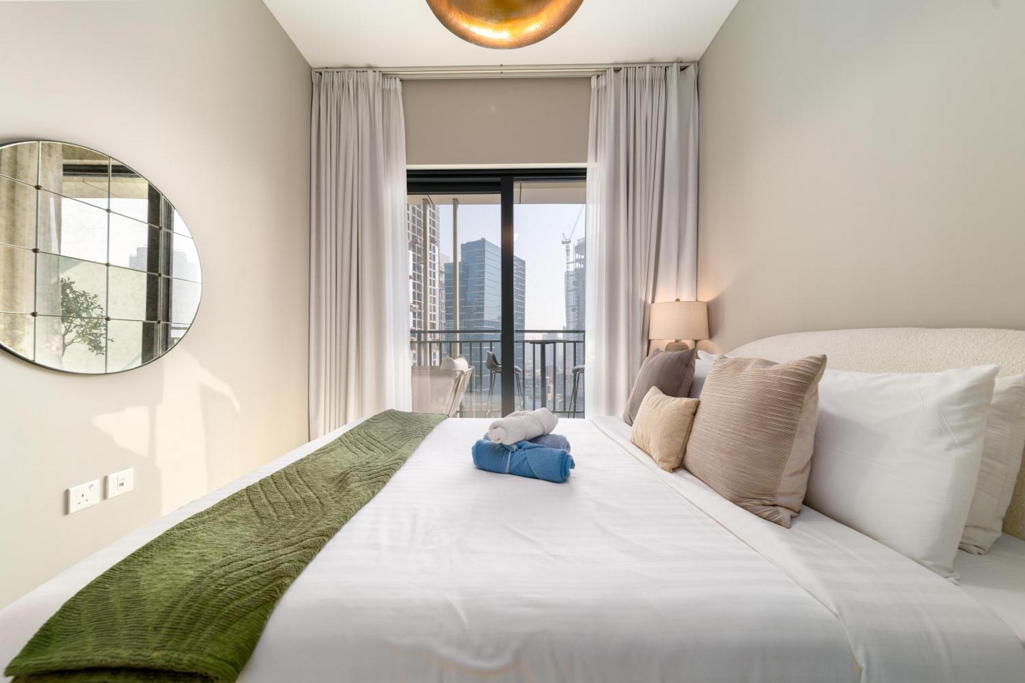 Stylish 1-bed Retreat In Zada Tower Business Bay Dubai