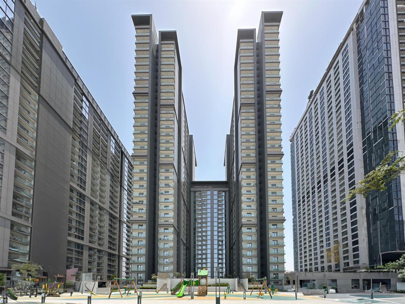Apartment Trophy - Elegant Cozy 1bdr In Sobha Hartland