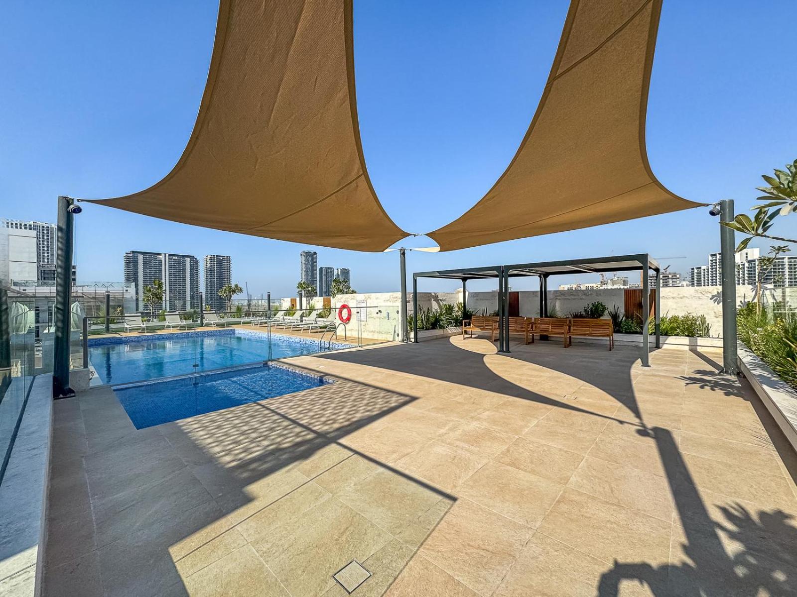 Spacious Pool, Gym And Kid's Playground * Dubai