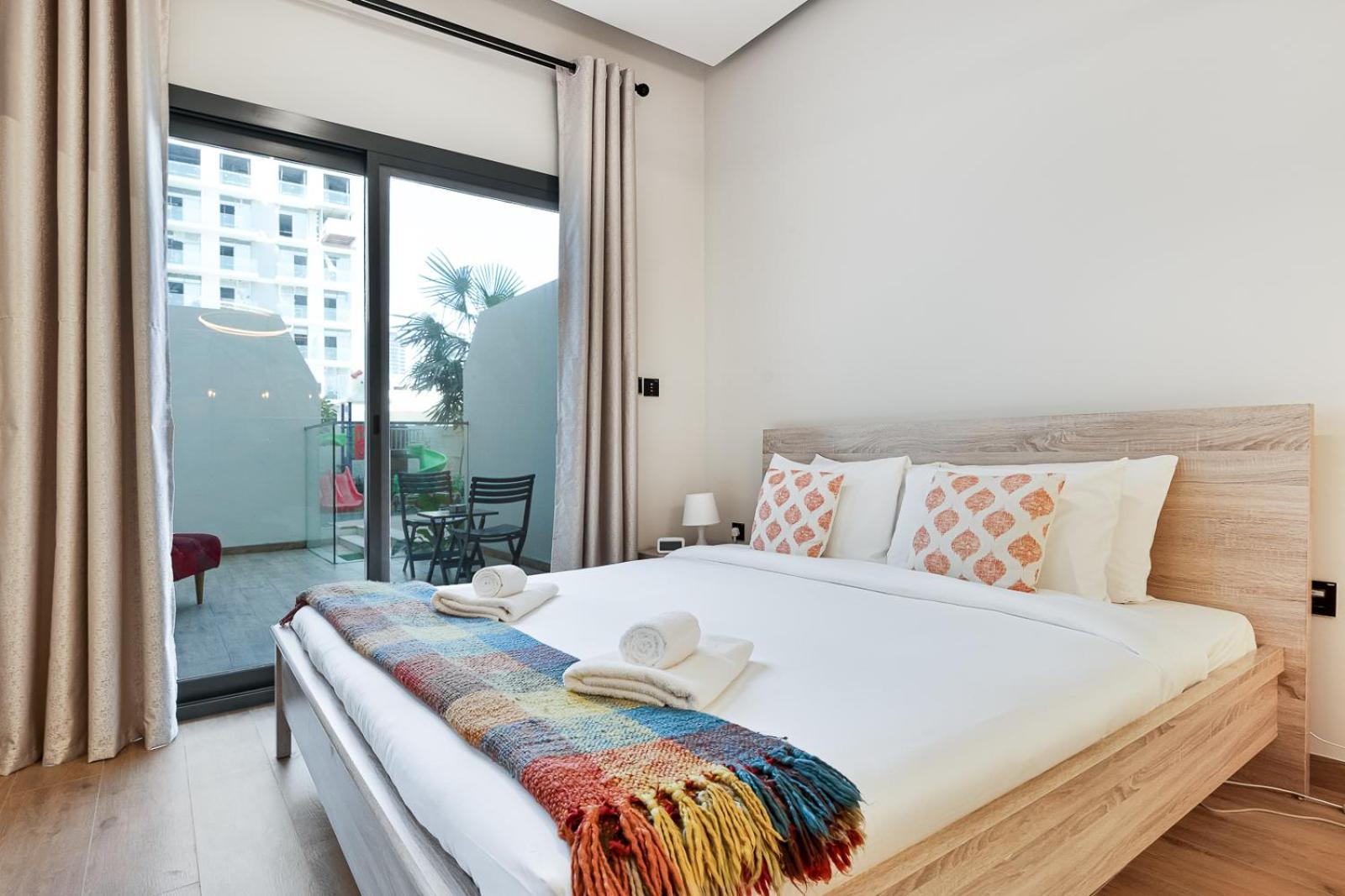 Spacious Pool, Gym And Kid's Playground Apartment *