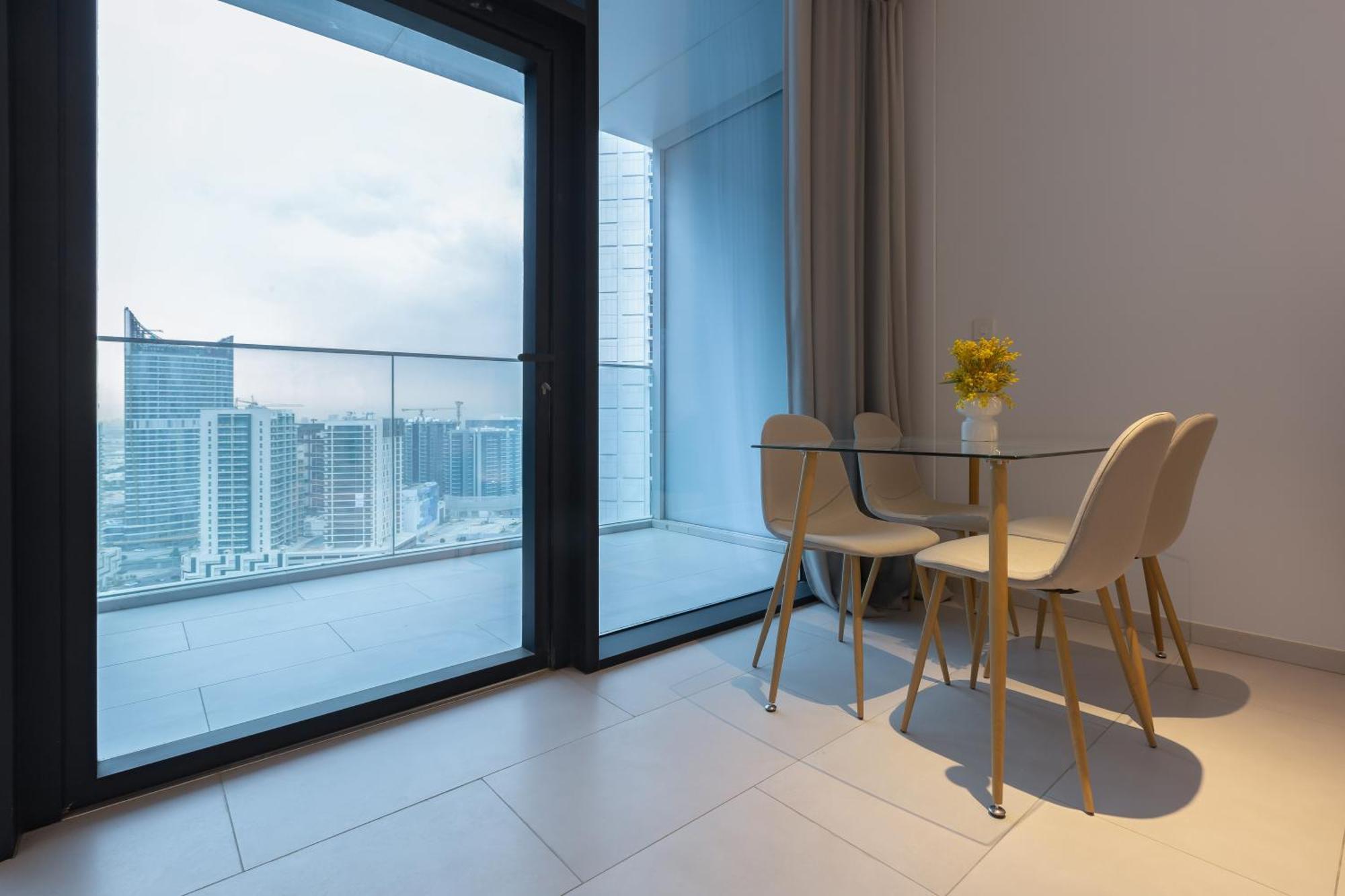 Burj & Beyond - Luxury With Burj Khalifa View Daire Dubai