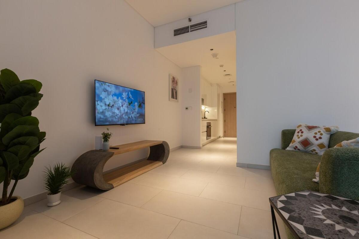 Burj & Beyond - Luxury With Burj Khalifa View Daire *