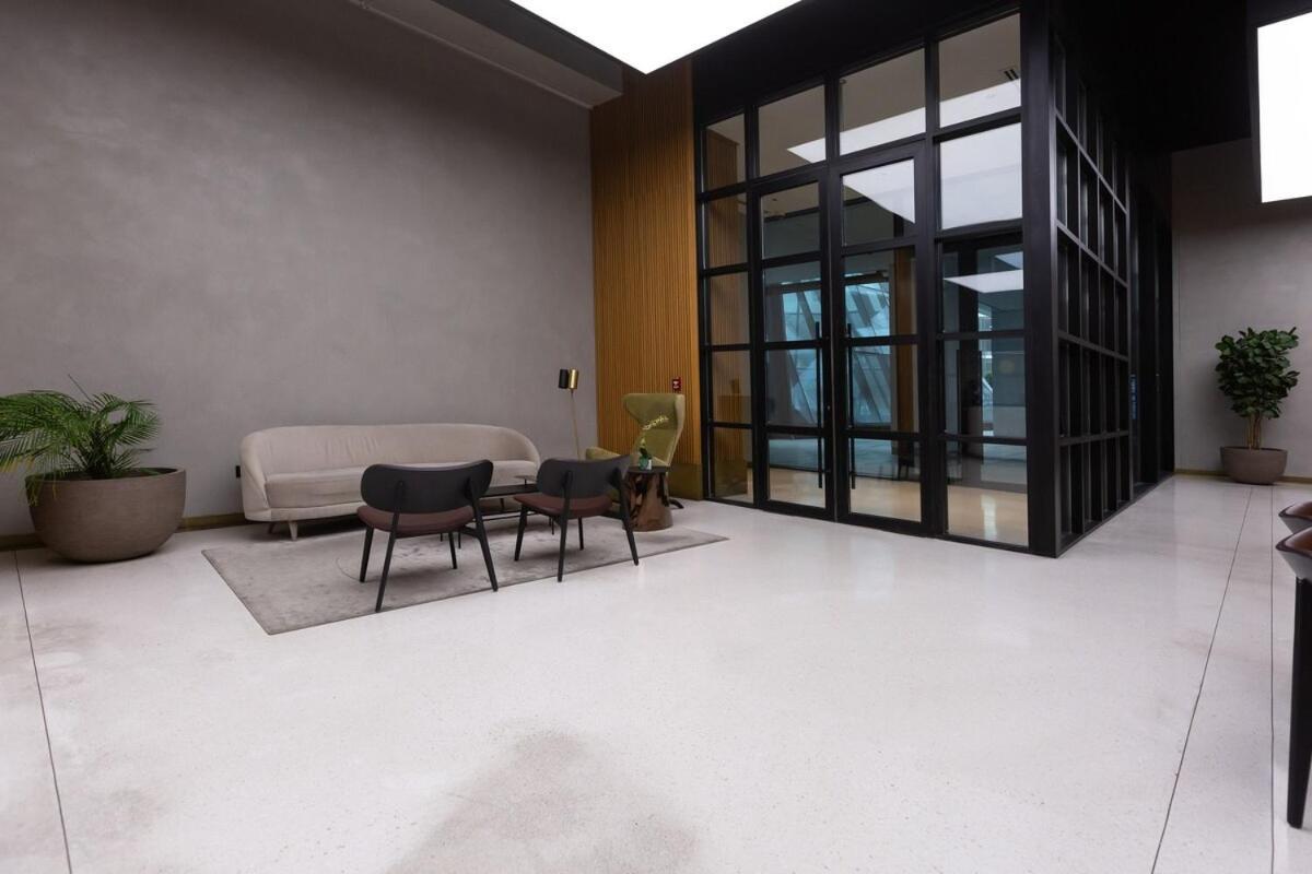 Daire Burj & Beyond - Luxury With Burj Khalifa View