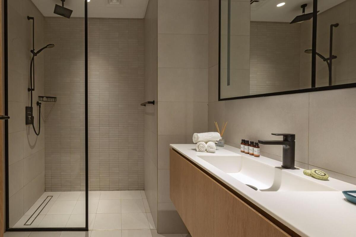 Daire Burj & Beyond - Luxury With Burj Khalifa View