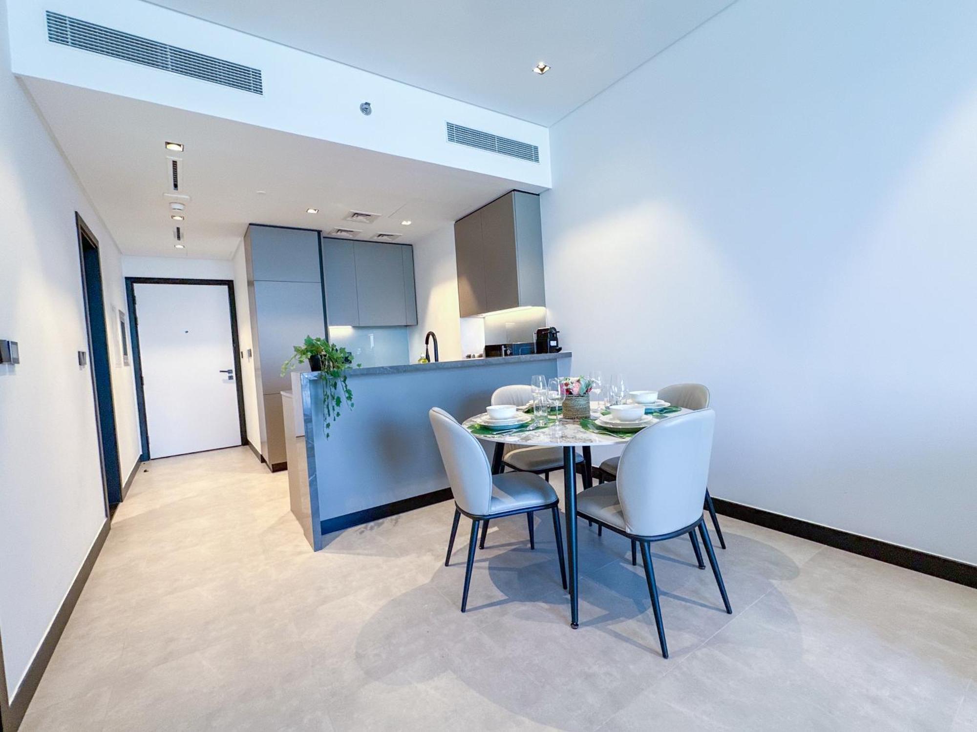 Apartment Luxury 1br In 15 Northside Tower With Canal View 4ab03
