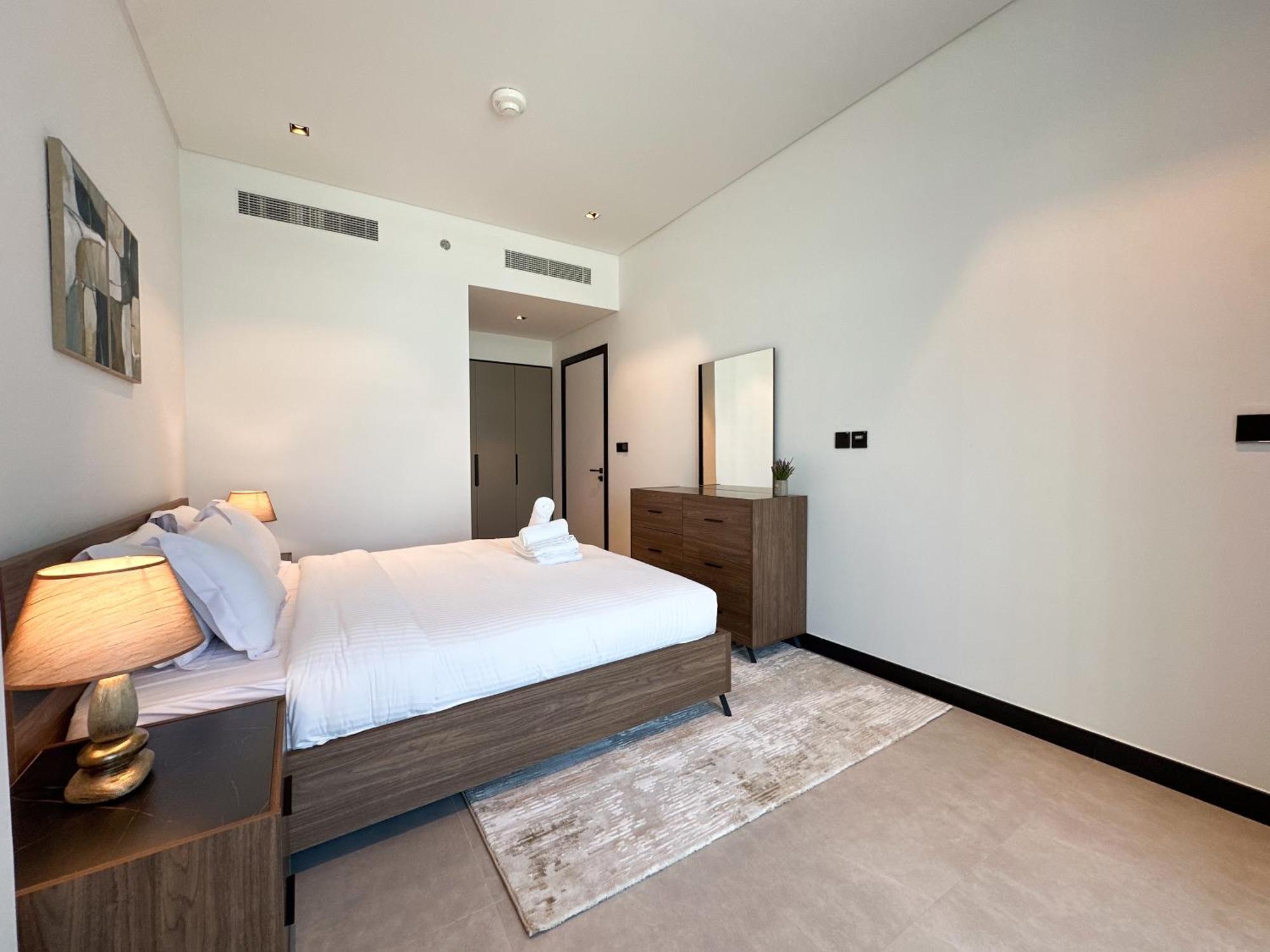 Luxury 1br In 15 Northside Tower With Canal View 4ab03 Apartment Dubai