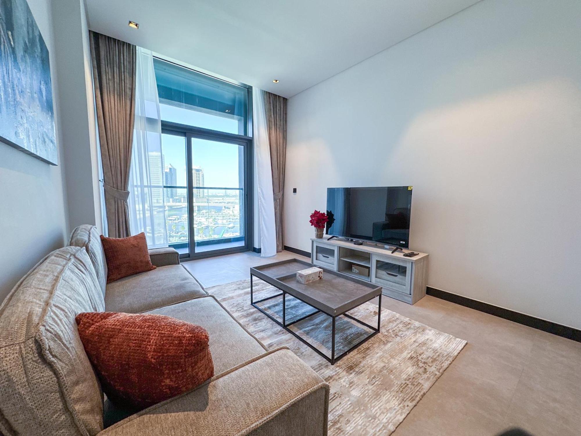 Apartment Luxury 1br In 15 Northside Tower With Canal View 4ab03 Dubai